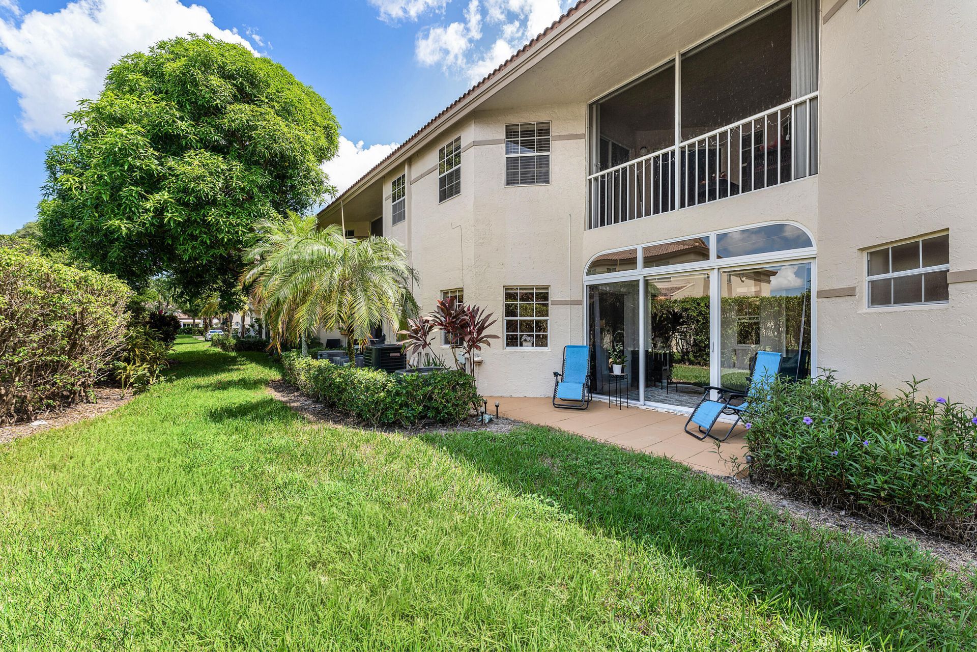 6735 Via Regina, Boca Raton, FL 33433 Photo