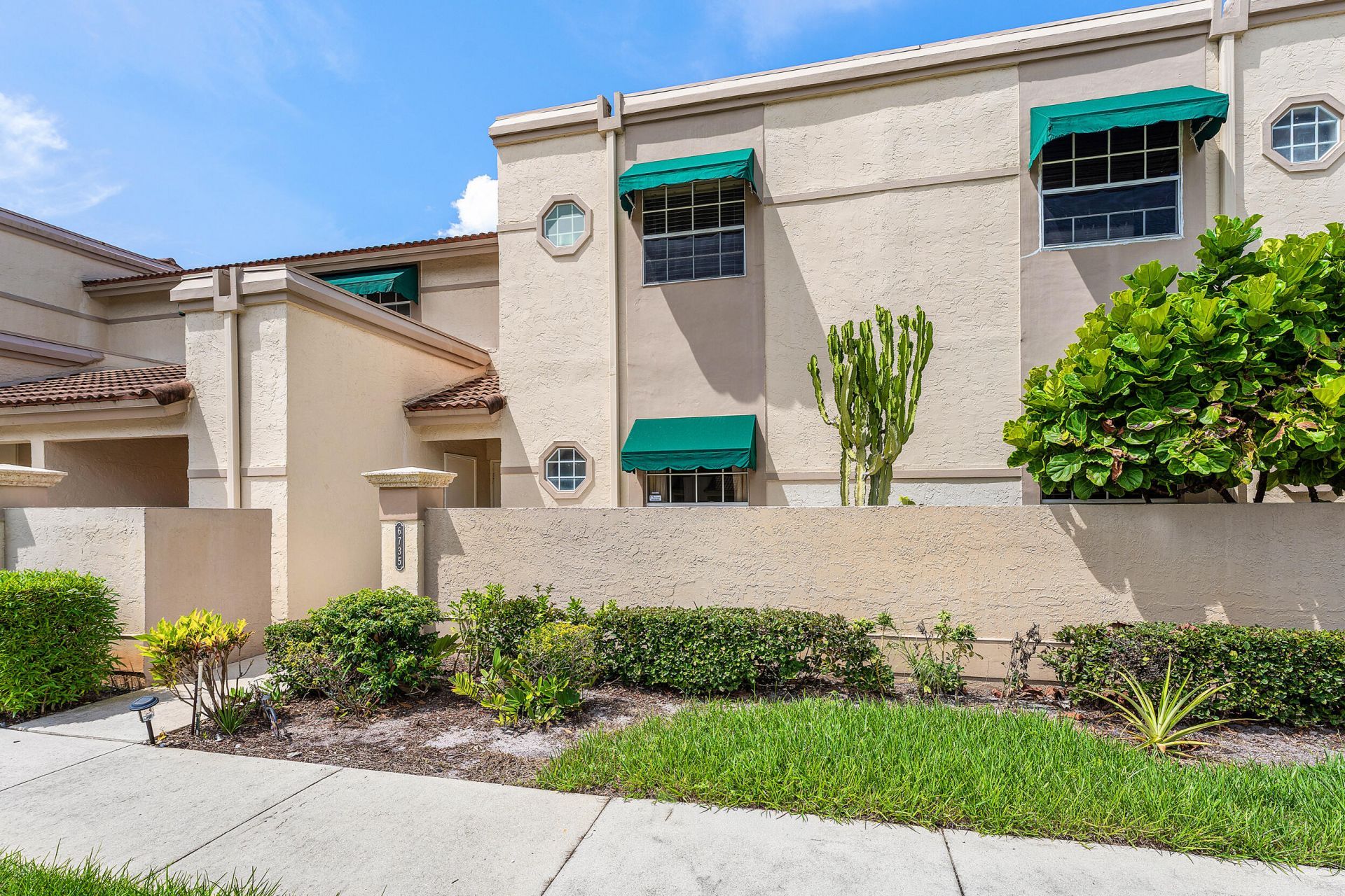 6735 Via Regina, Boca Raton, FL 33433 Photo
