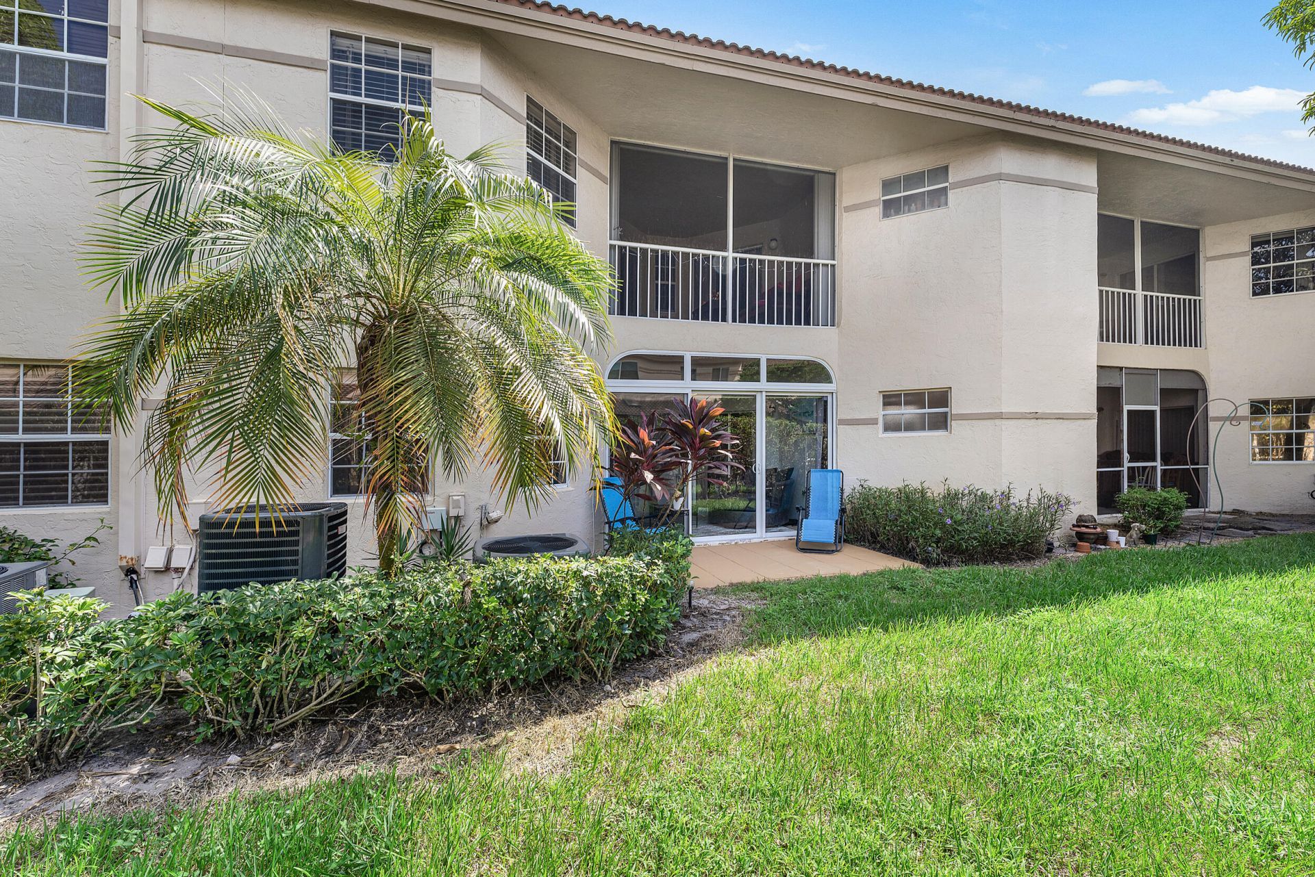 6735 Via Regina, Boca Raton, FL 33433 Photo