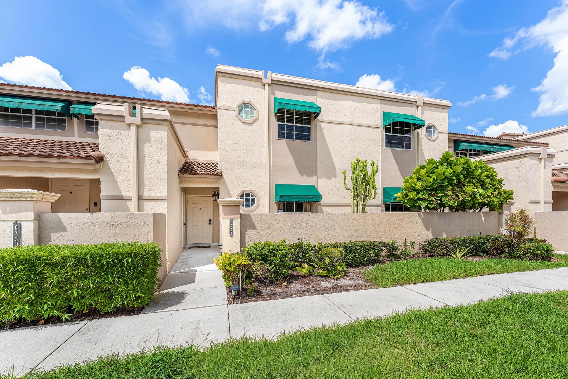 6735 Via Regina, Boca Raton, FL 33433 Photo