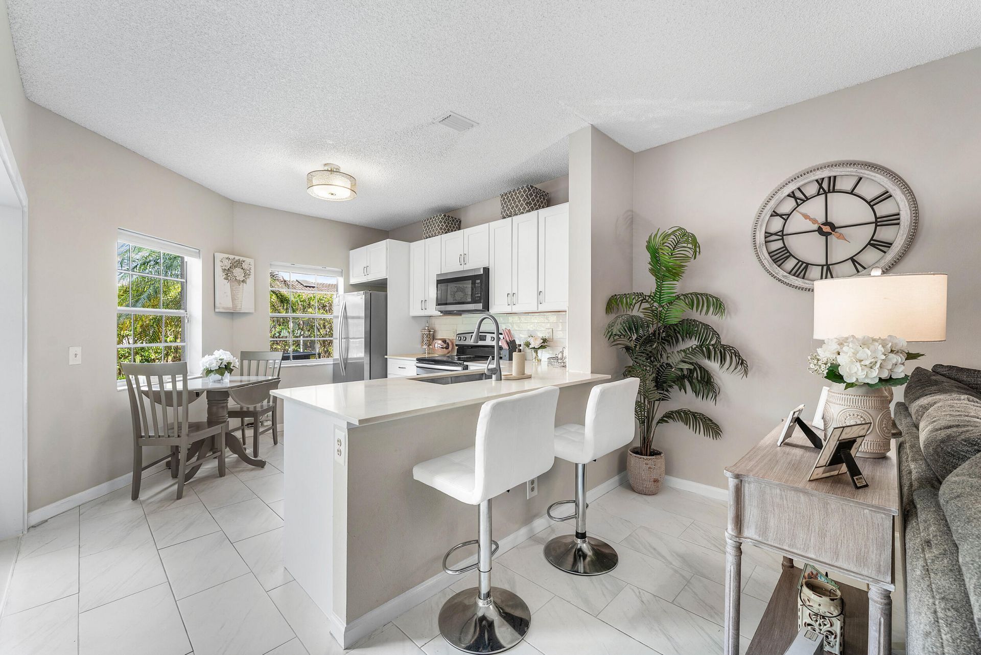 6735 Via Regina, Boca Raton, FL 33433 Photo