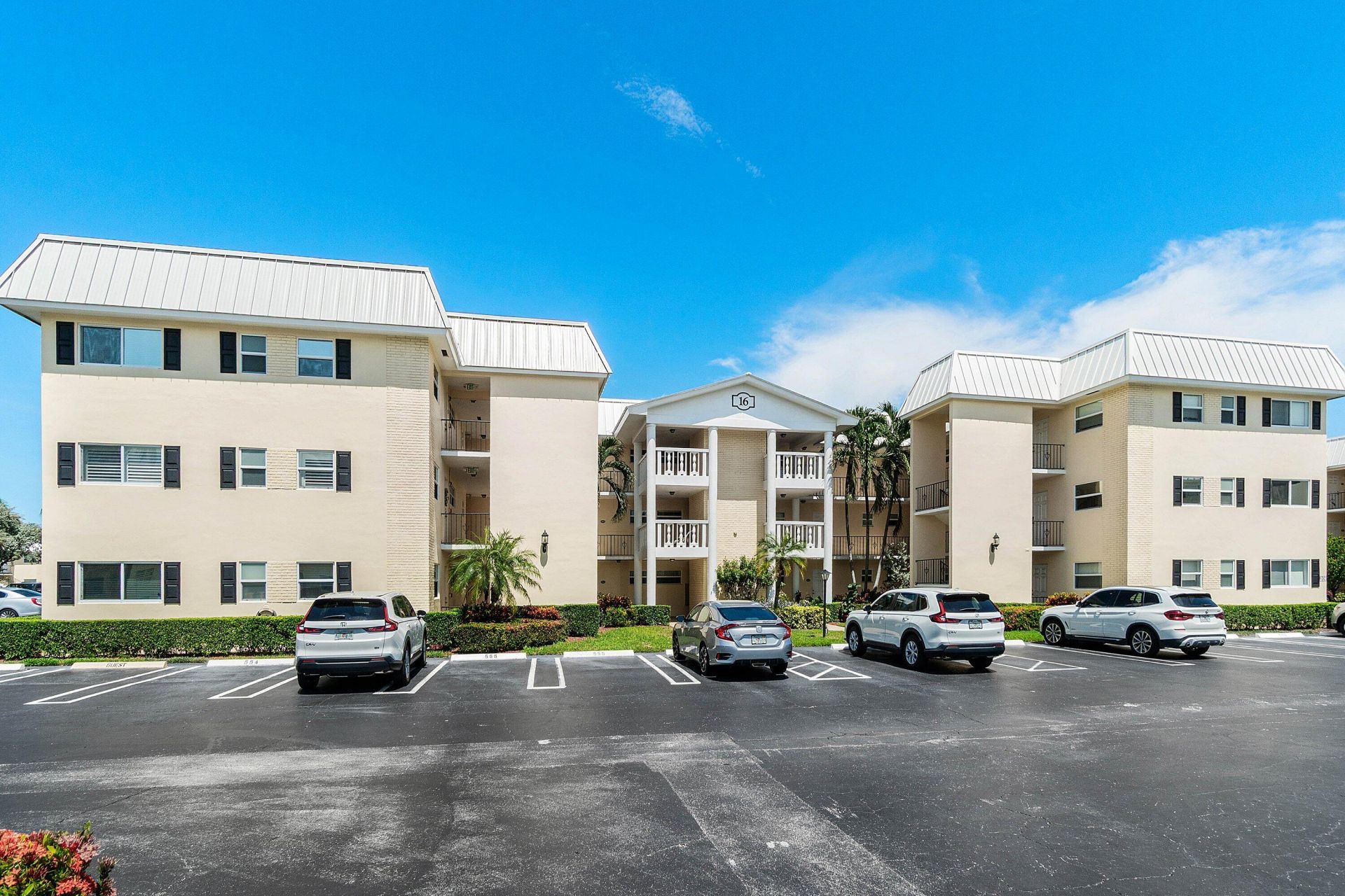 16 Colonial Club Drive, Unit 302, Boynton Beach, FL 33435 Photo