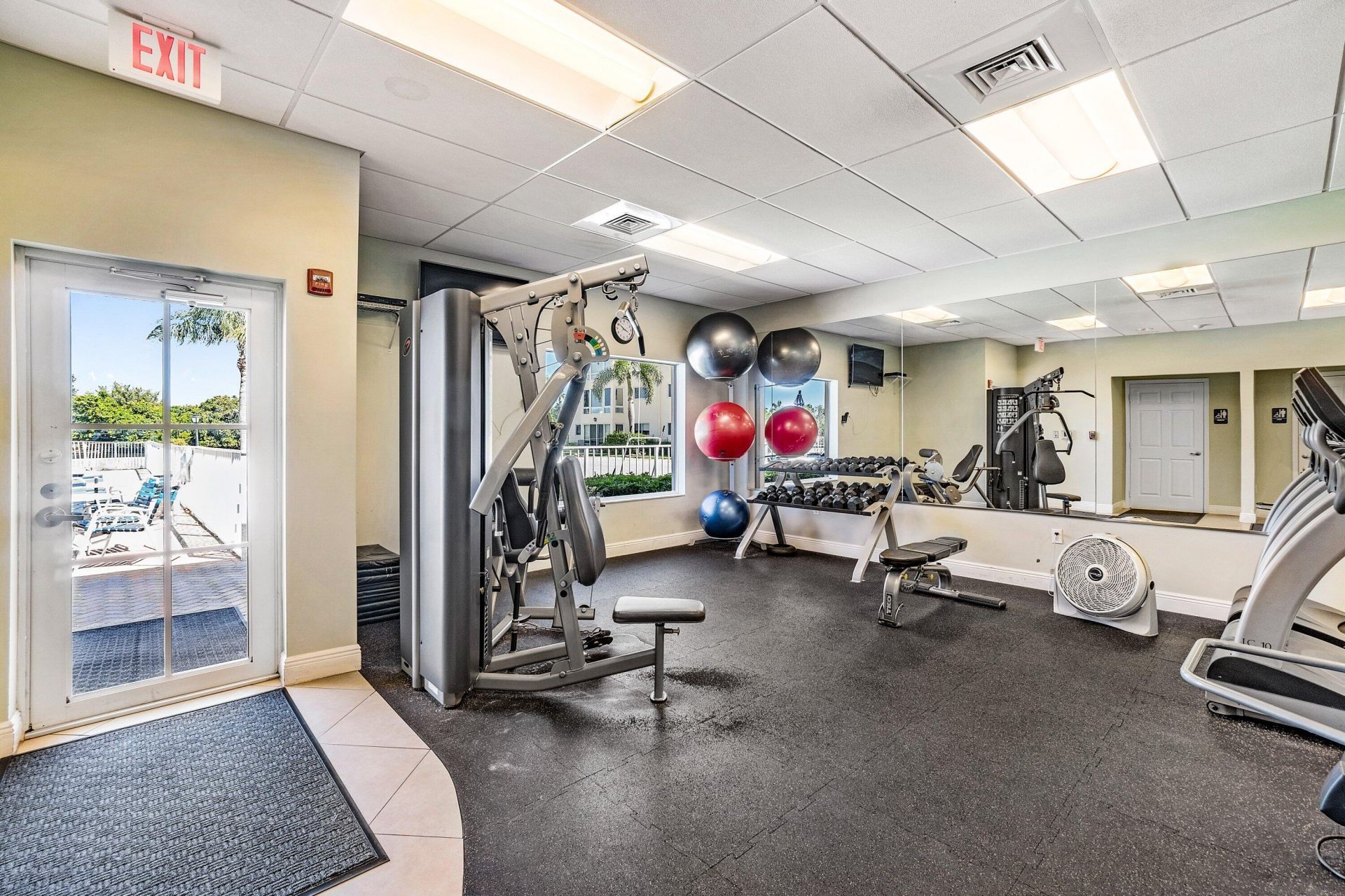 16 Colonial Club Drive, Unit 302, Boynton Beach, FL 33435 Photo