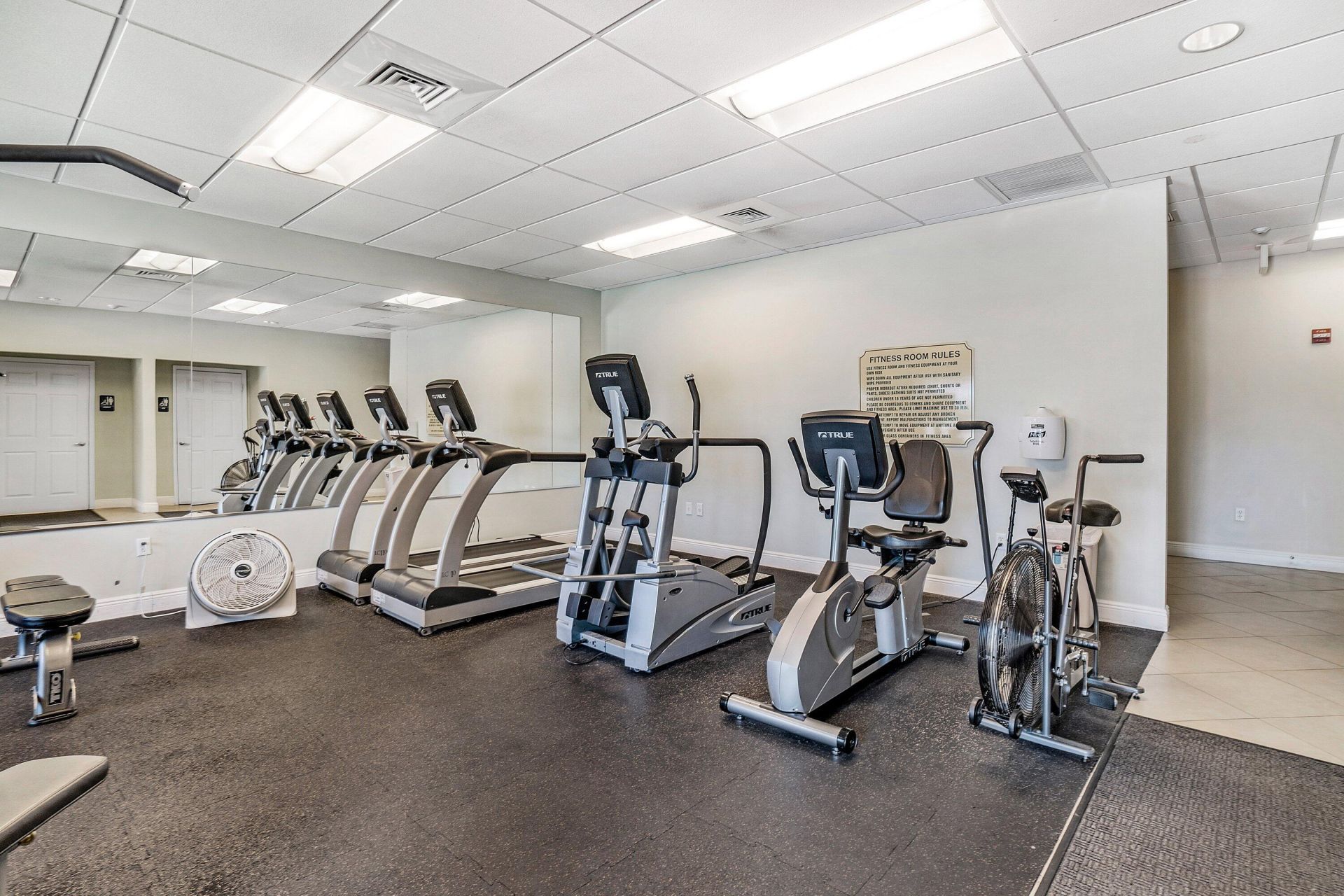 16 Colonial Club Drive, Unit 302, Boynton Beach, FL 33435 Photo