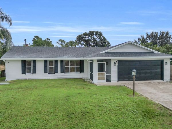 967 SW Sultan Drive, Port St. Lucie, FL 34953