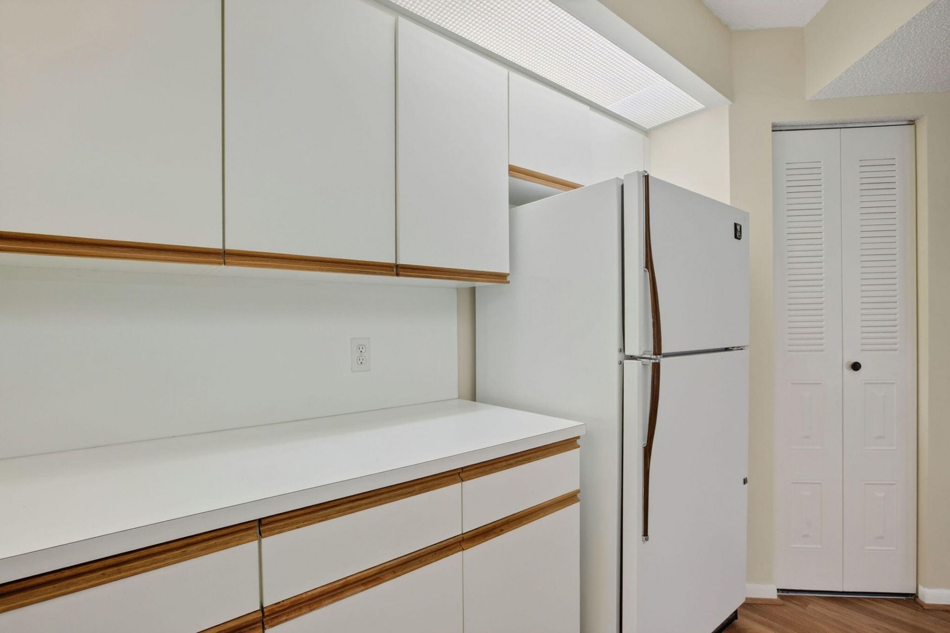 300 SW 130th Terrace, Unit 202B, Pembroke Pines, FL 33027 Photo