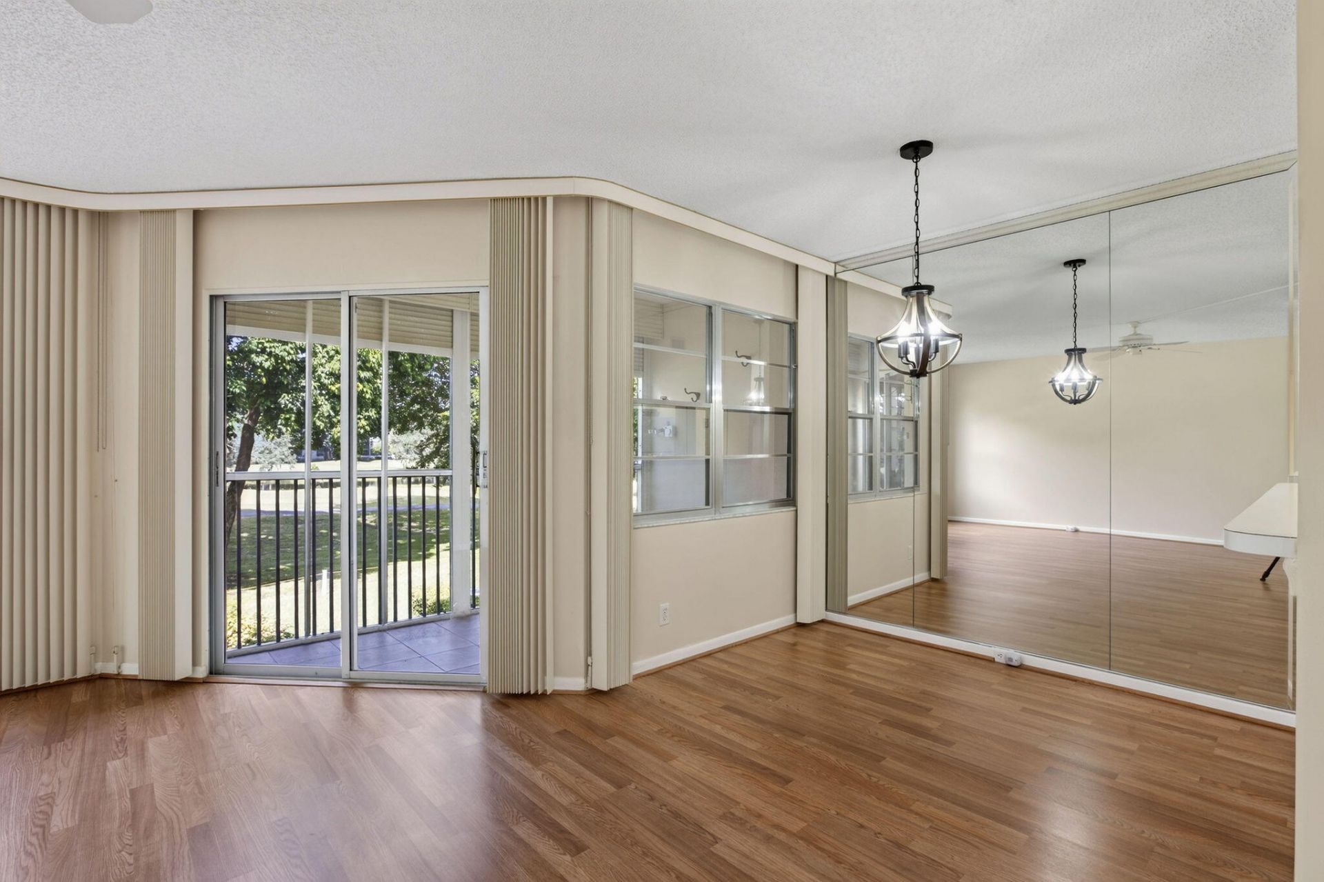 300 SW 130th Terrace, Unit 202B, Pembroke Pines, FL 33027 Photo