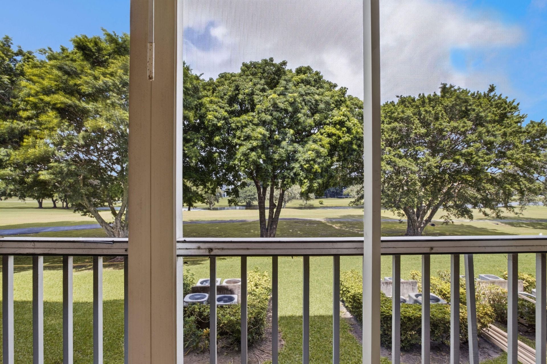 300 SW 130th Terrace, Unit 202B, Pembroke Pines, FL 33027 Photo