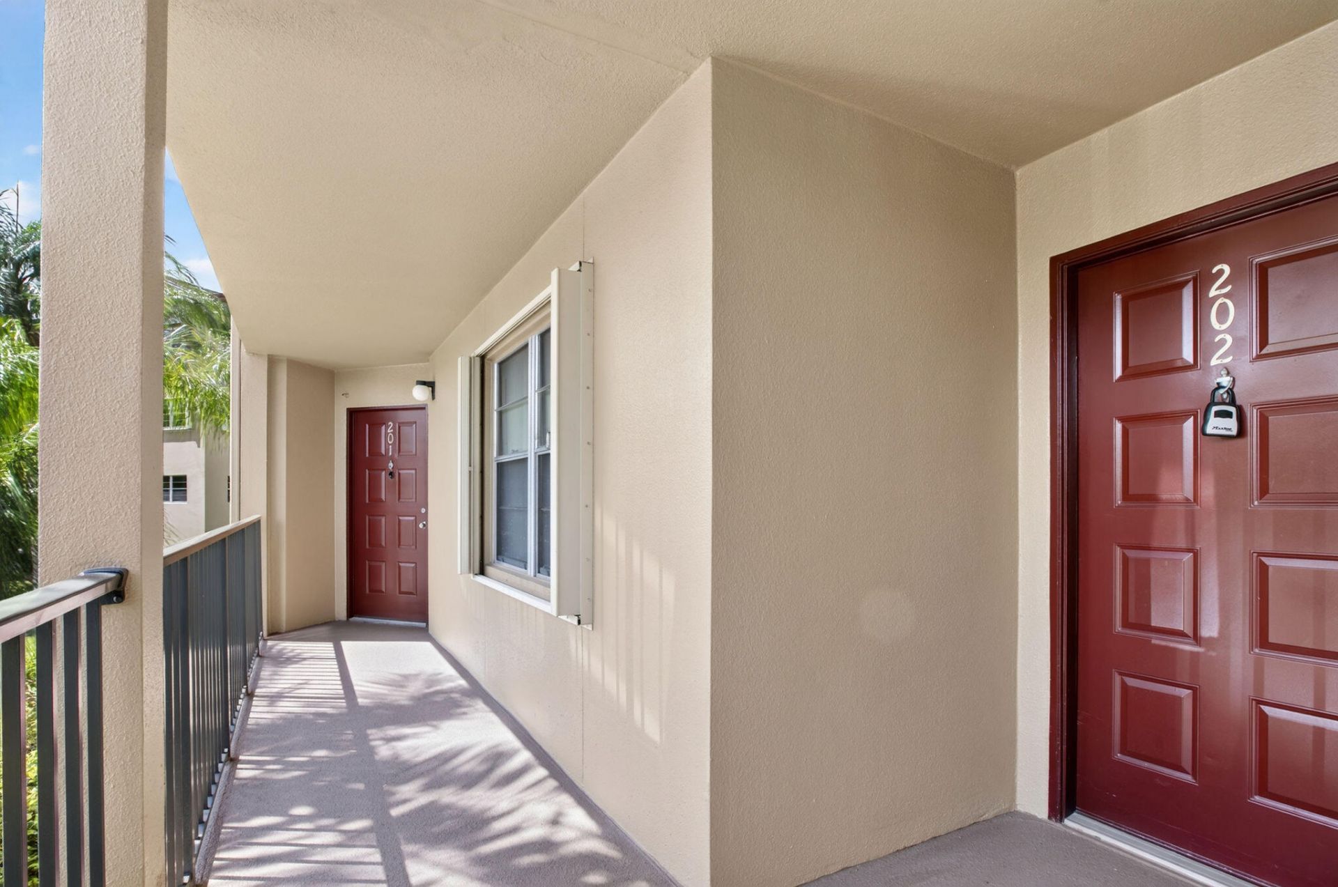 300 SW 130th Terrace, Unit 202B, Pembroke Pines, FL 33027 Photo