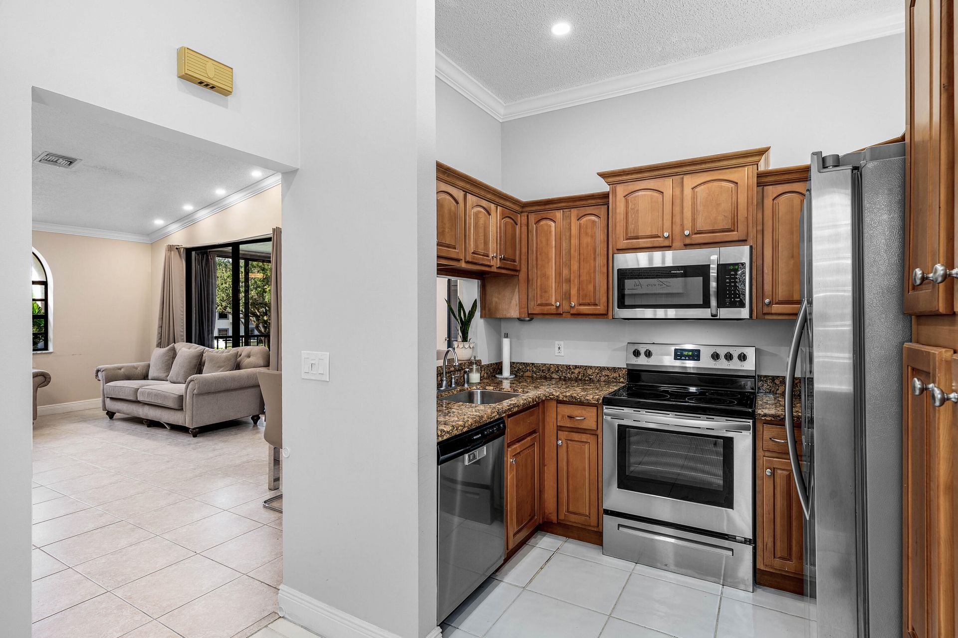 5439 Verona Drive, Unit P, Boynton Beach, FL 33437 Photo