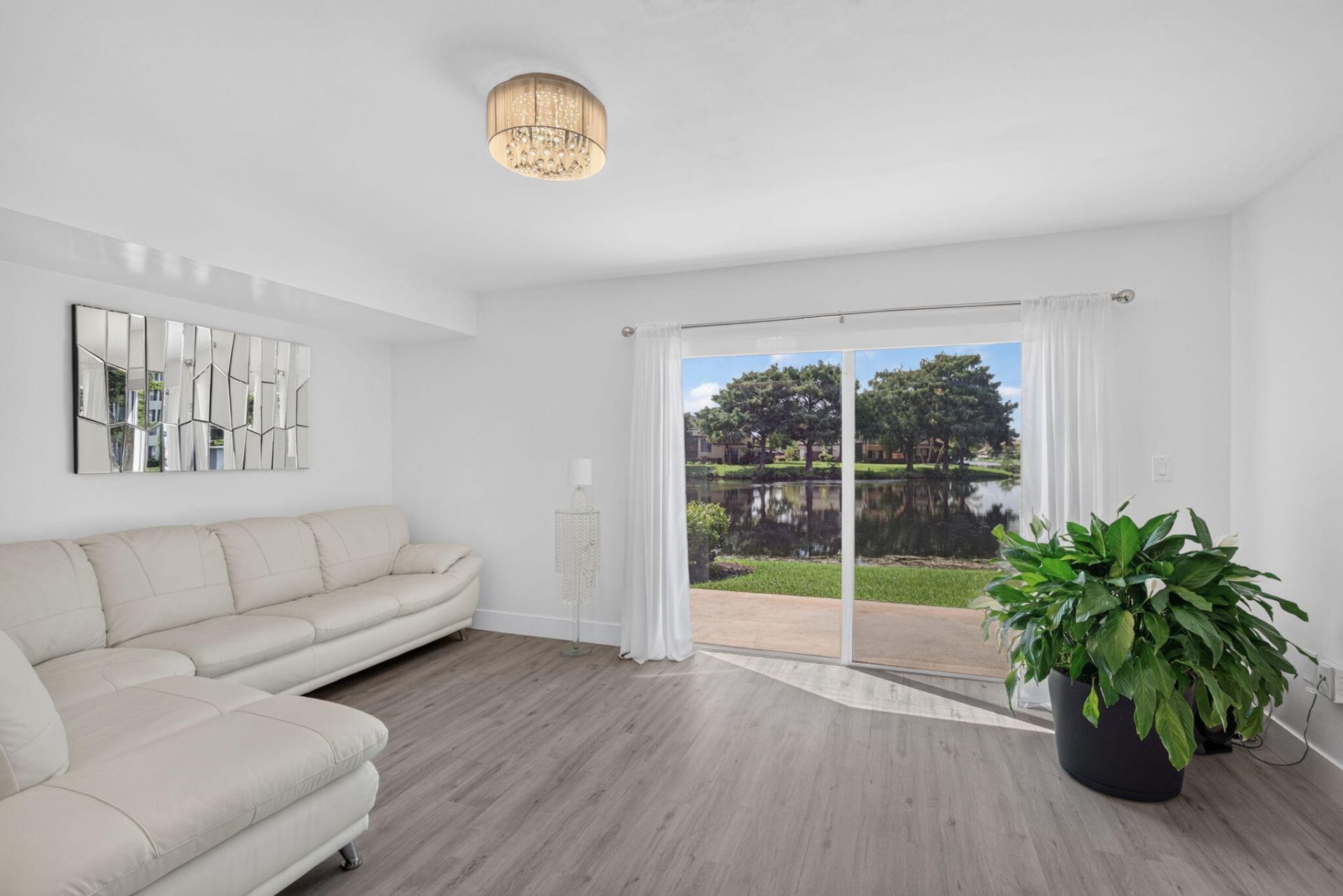 9730 NW 23rd Court, Unit 15, Pembroke Pines, FL 33024 Photo