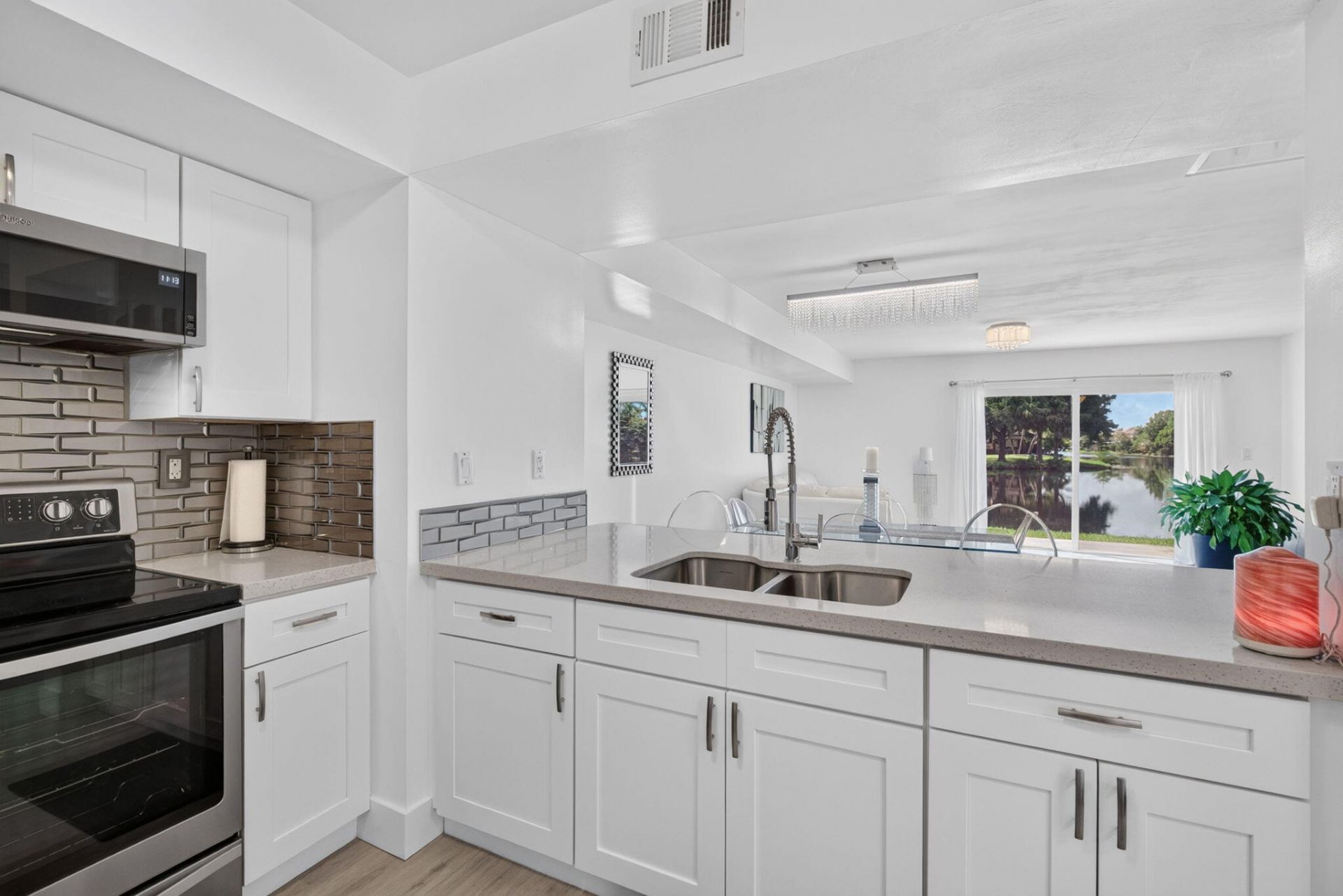9730 NW 23rd Court, Unit 15, Pembroke Pines, FL 33024 Photo