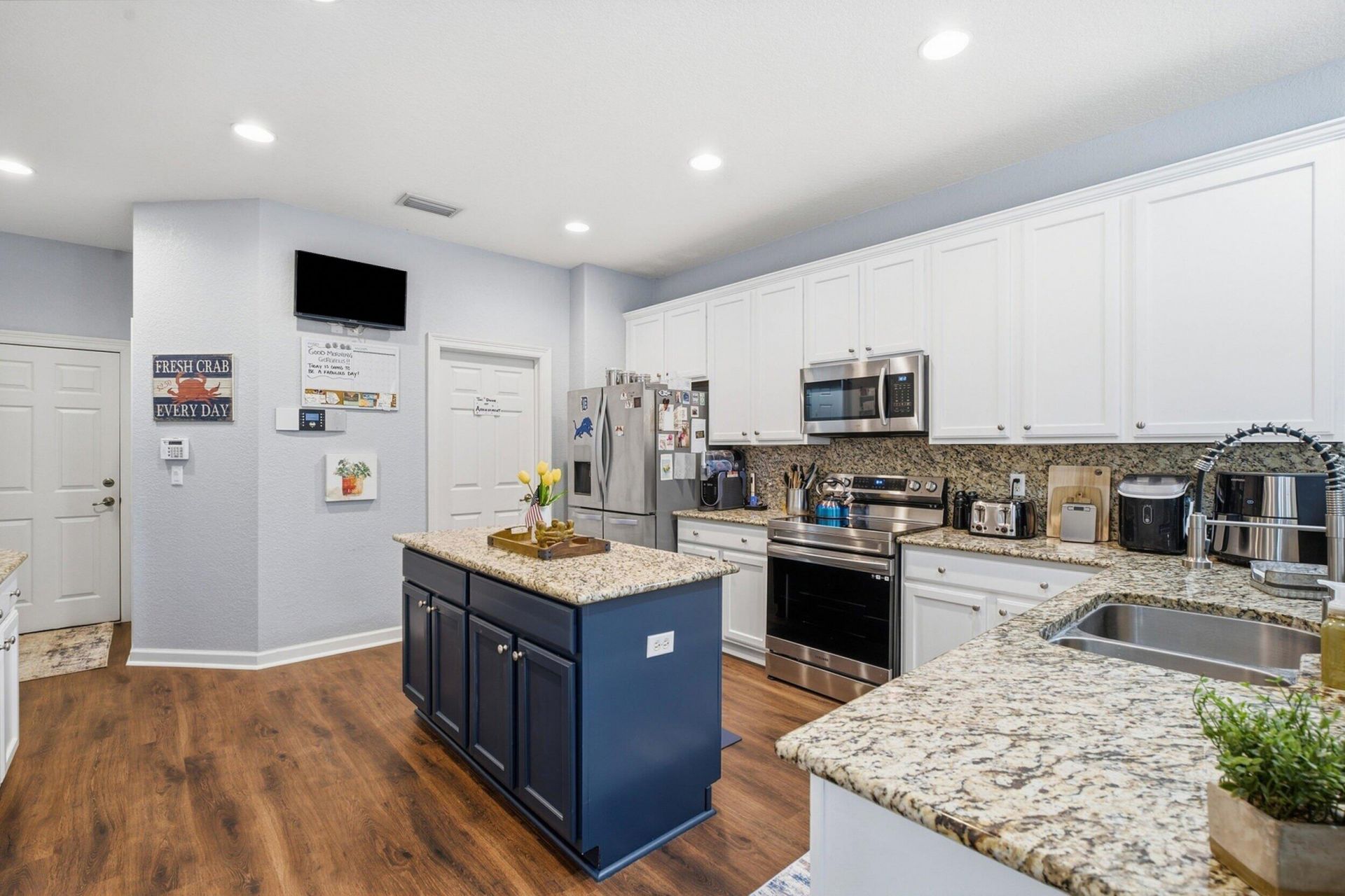 5935 SE Crooked Oak Avenue, Hobe Sound, FL 33455 Photo