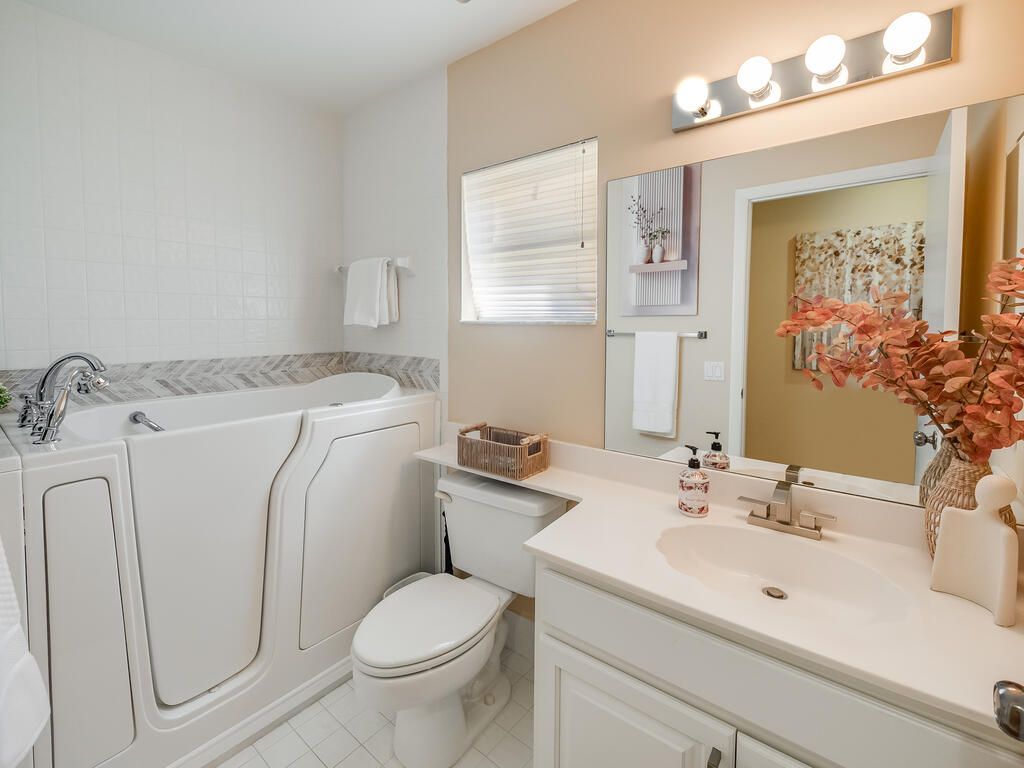 3933 Summer Chase Court, Lake Worth, FL 33467 Photo