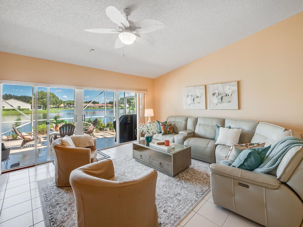 3933 Summer Chase Court, Lake Worth, FL 33467 Photo