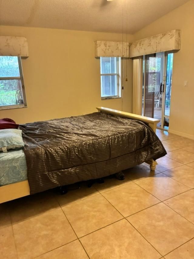 9919 Malvern Drive, Tamarac, FL 33321 Photo
