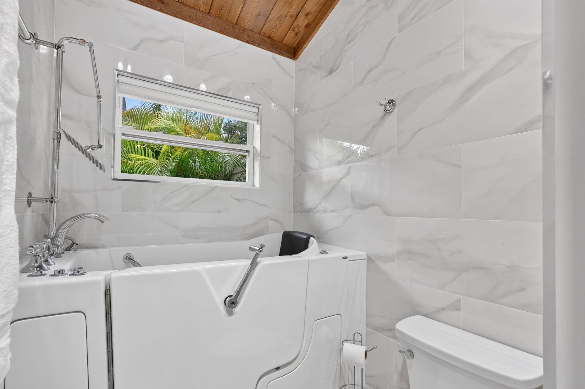 105 Sandpiper Circle W, Jupiter, FL 33477 Photo