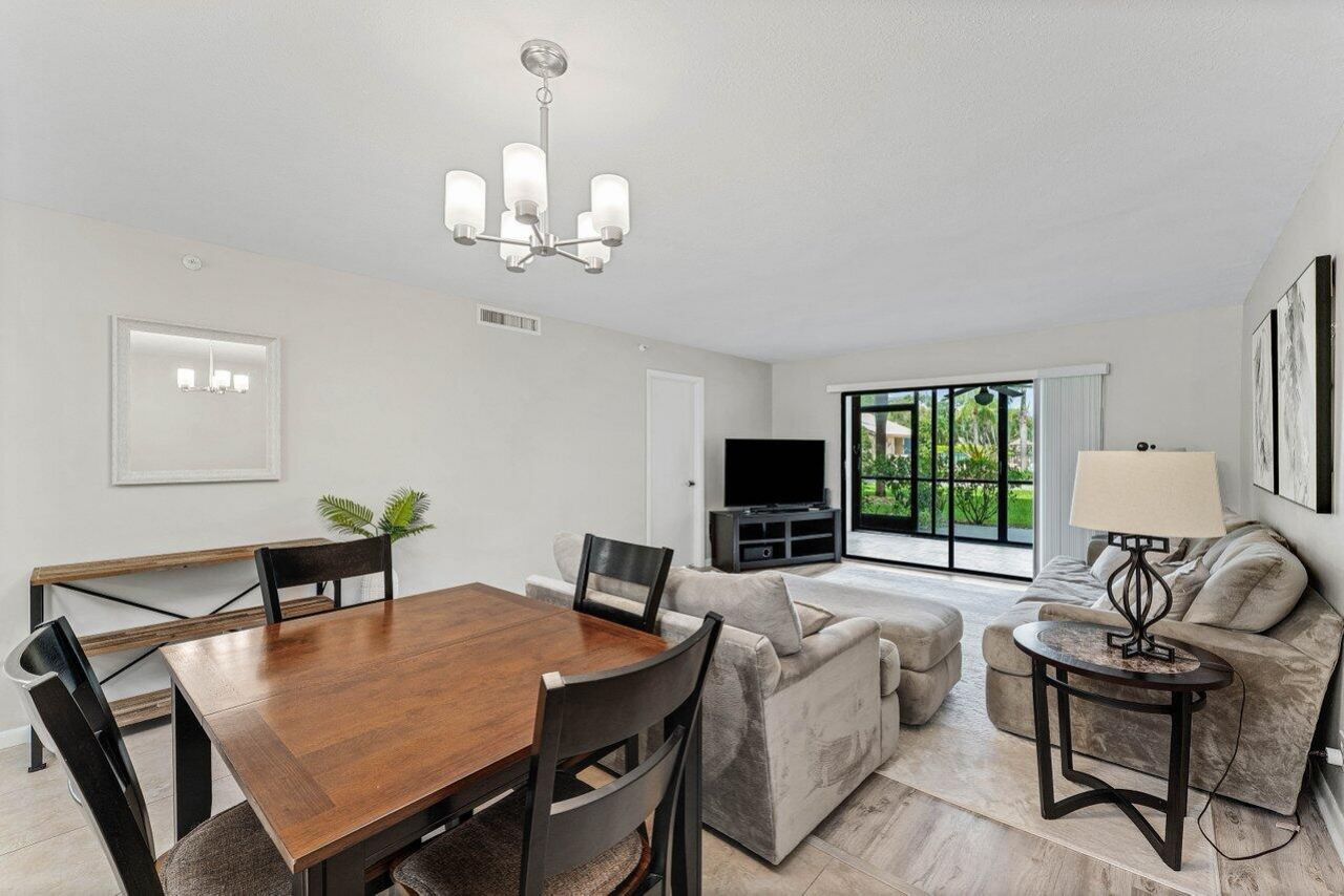 2205 S Cypress Bend Drive, Unit 103, Pompano Beach, FL 33069 Photo
