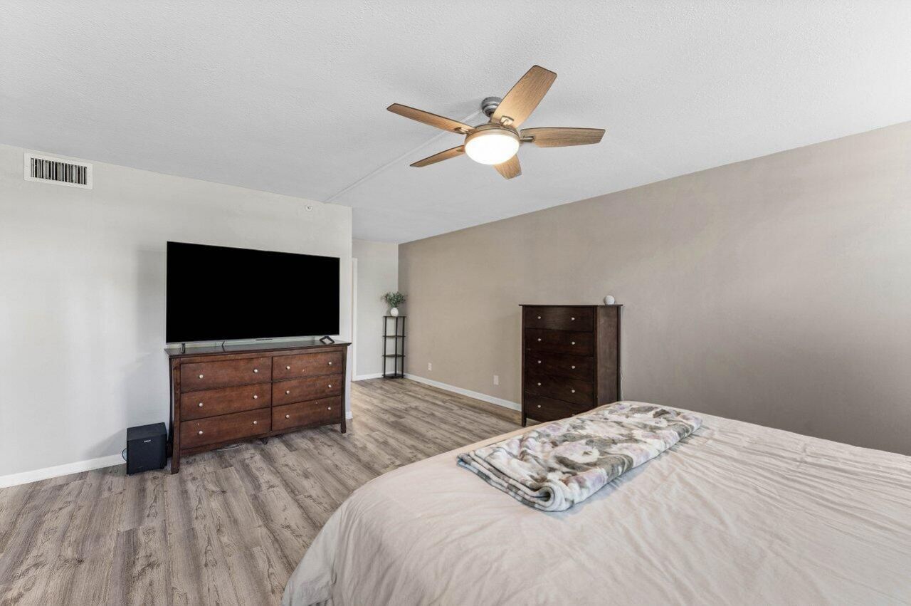 2205 S Cypress Bend Drive, Unit 103, Pompano Beach, FL 33069 Photo