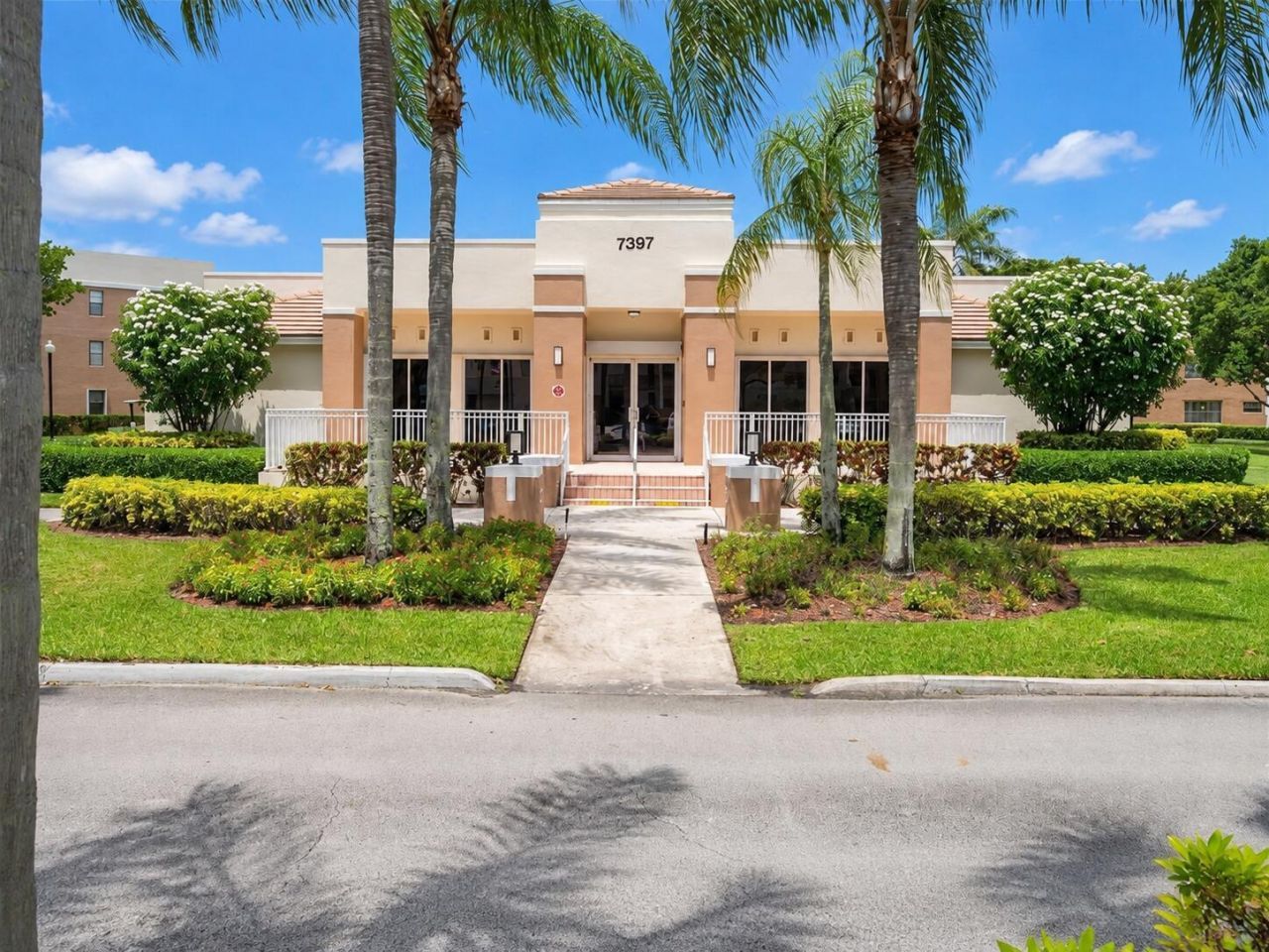 7694 Granville Drive, Unit 412E, Tamarac, FL 33321 Photo