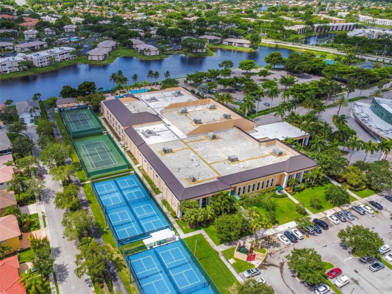 7694 Granville Drive, Unit 412E, Tamarac, FL 33321 Photo