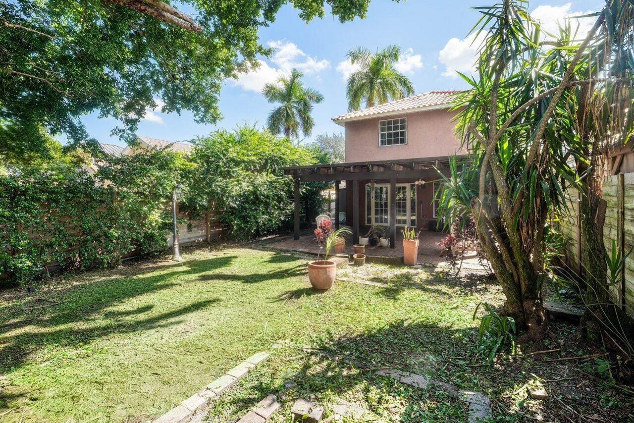 105 Plumage Lane, West Palm Beach, FL 33415 Photo