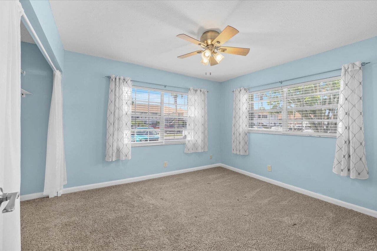 1218 S Lakes End Drive, Unit Apt a, Fort Pierce, FL 34982 Photo