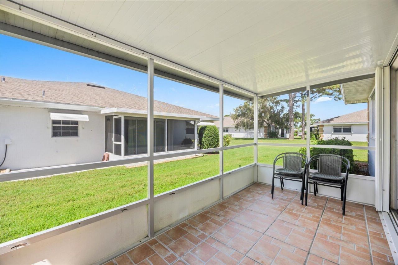 1218 S Lakes End Drive, Unit Apt a, Fort Pierce, FL 34982 Photo