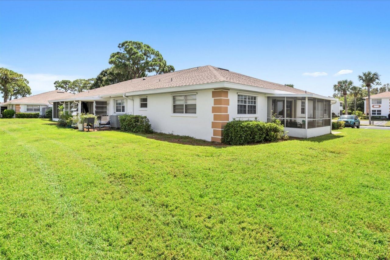1218 S Lakes End Drive, Unit Apt a, Fort Pierce, FL 34982 Photo