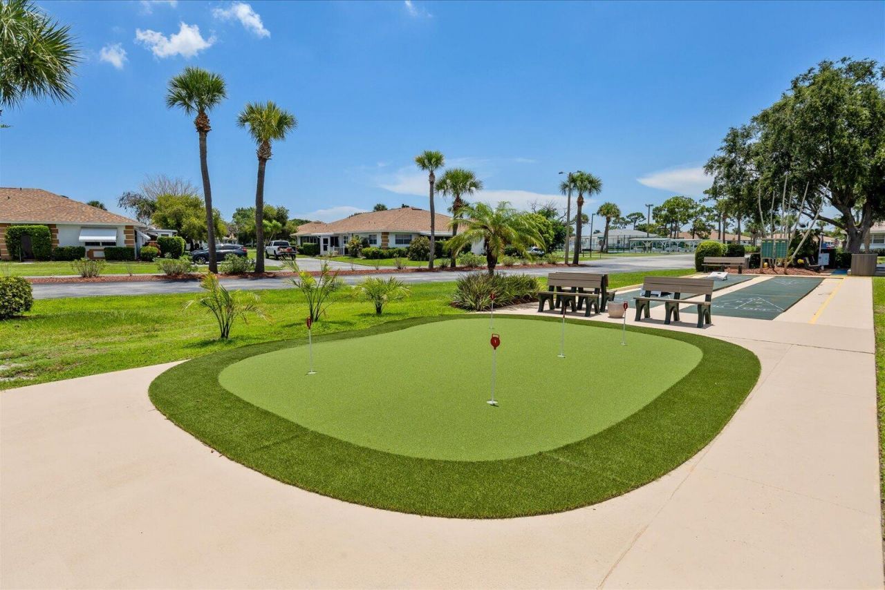 1218 S Lakes End Drive, Unit Apt a, Fort Pierce, FL 34982 Photo