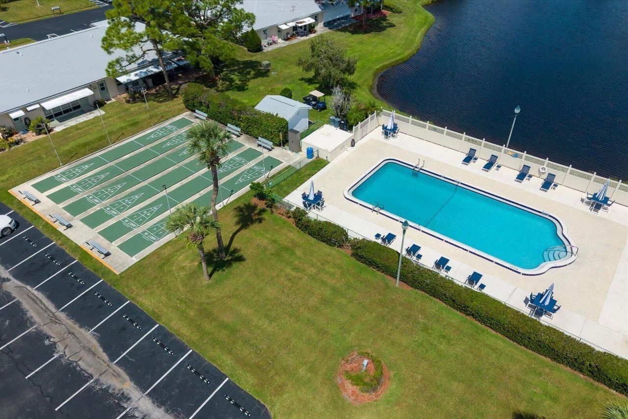 1218 S Lakes End Drive, Unit Apt a, Fort Pierce, FL 34982 Photo
