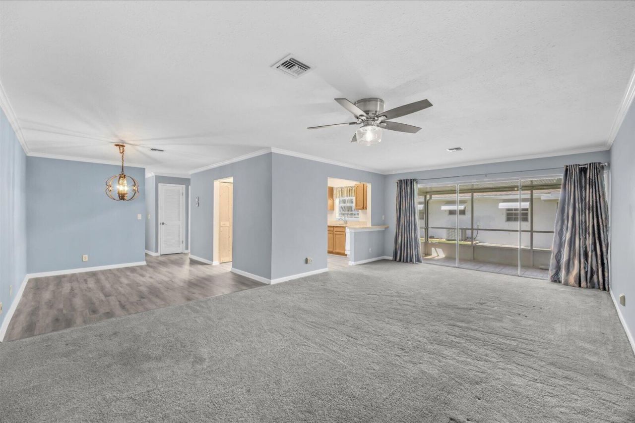 1218 S Lakes End Drive, Unit Apt a, Fort Pierce, FL 34982 Photo