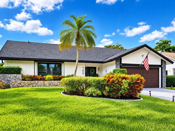 7007 NW 40TH Place, Coral Springs, FL 33065