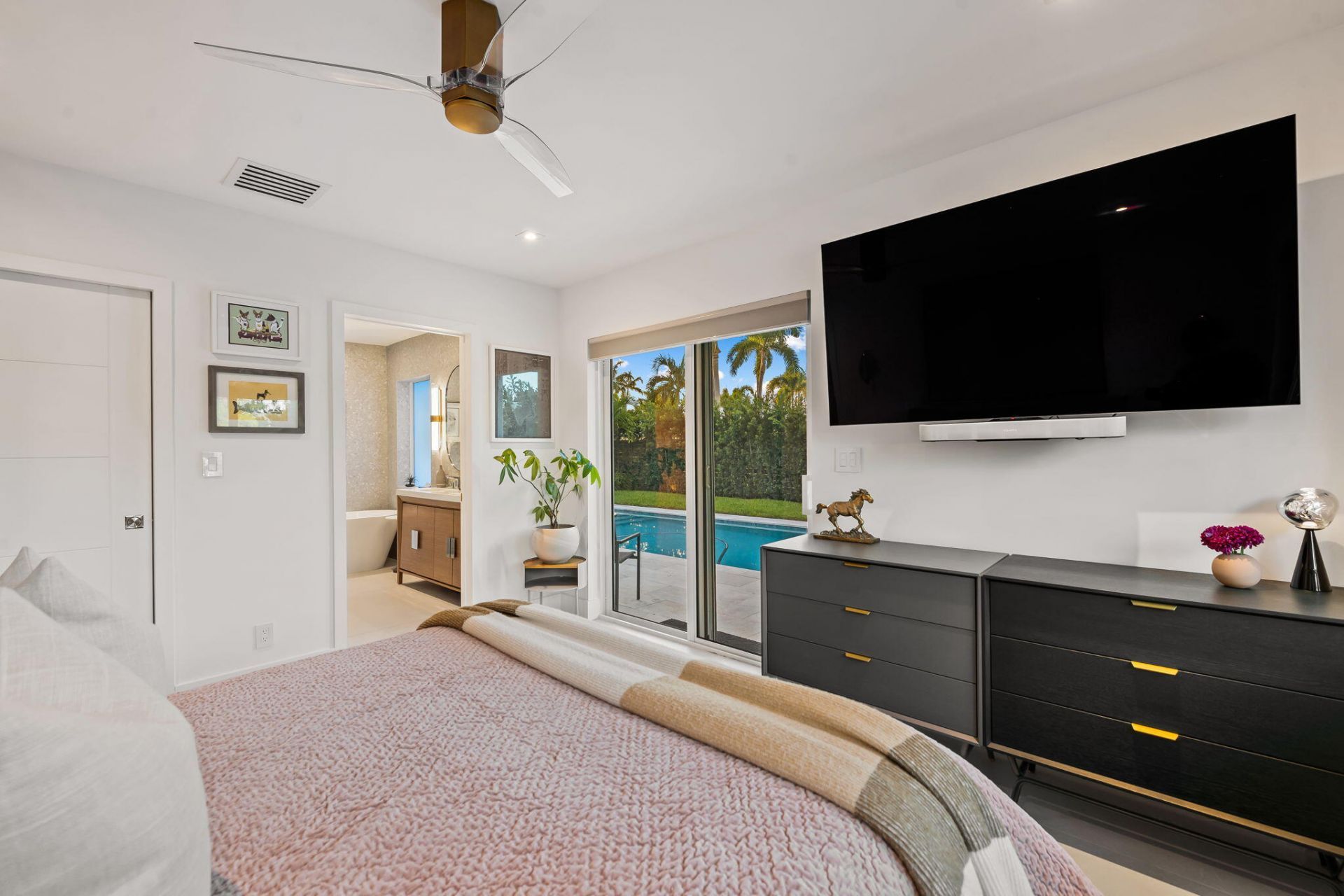 2000 Coral Gardens Drive, Wilton Manors, FL 33306 Photo