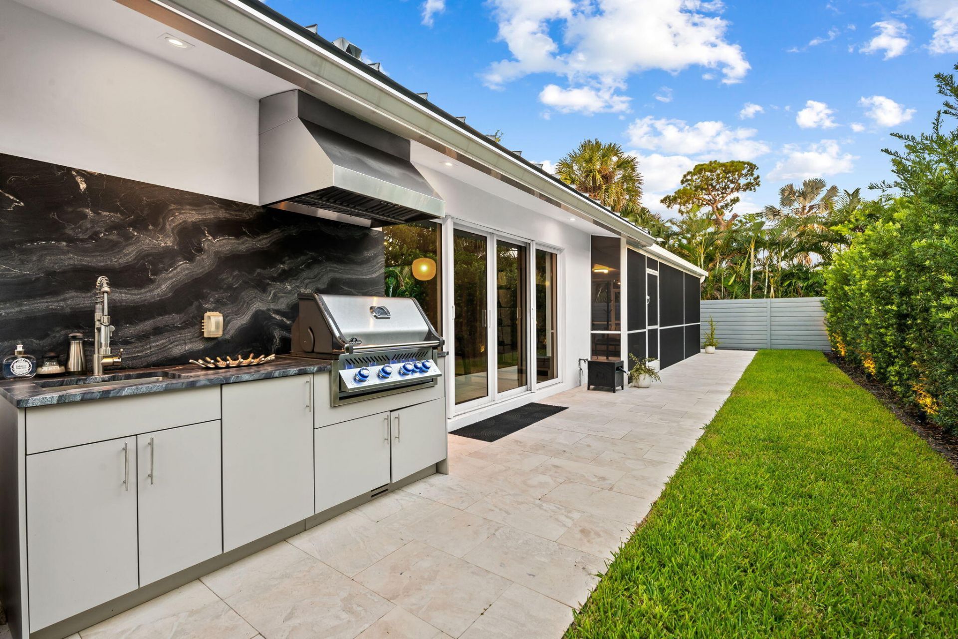2000 Coral Gardens Drive, Wilton Manors, FL 33306 Photo