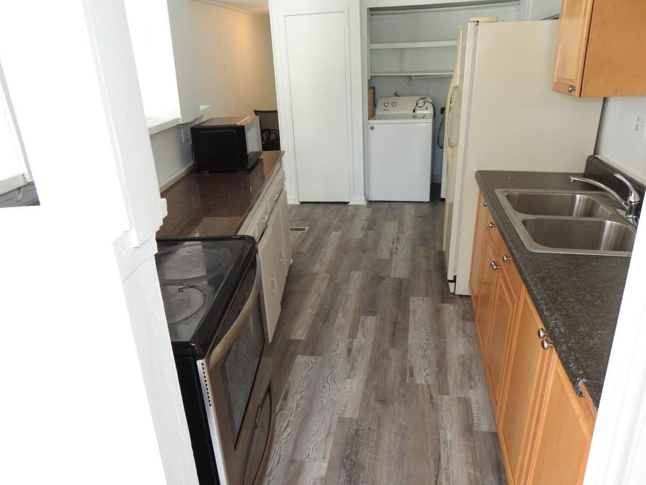 5863 SW 29th Avenue, Fort Lauderdale, FL 33312 Photo