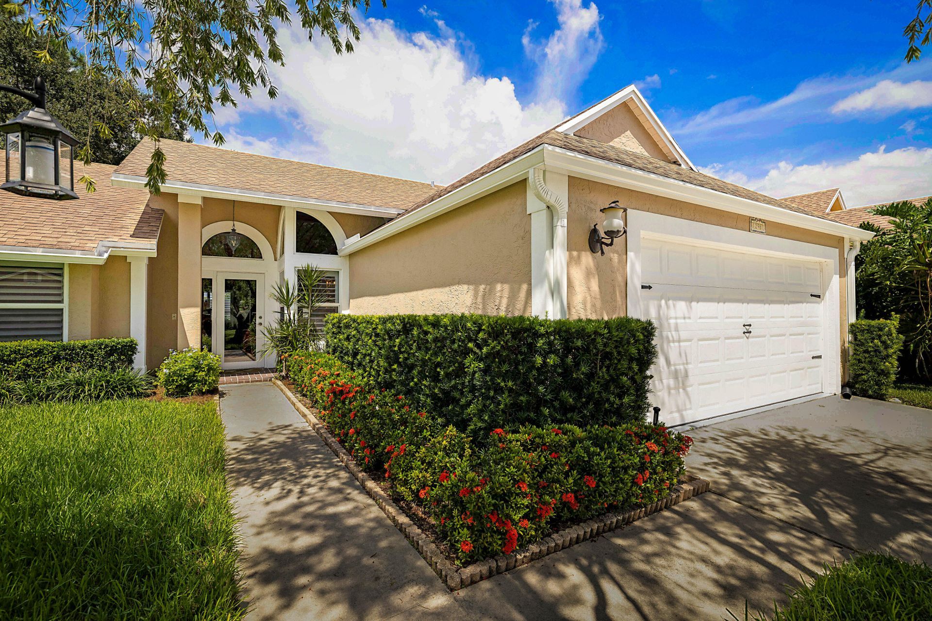12981 Blue Lake Drive, Wellington, FL 33414 Photo