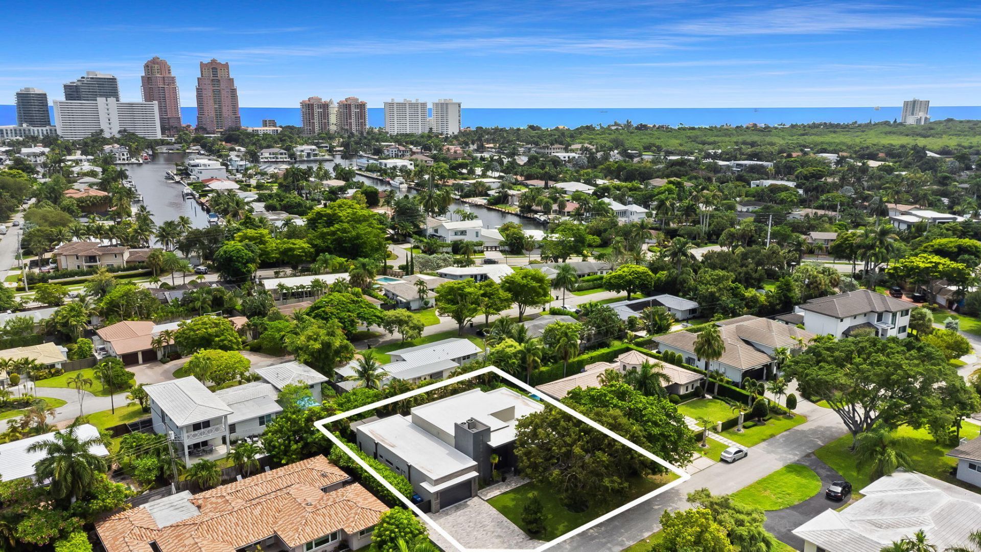 2424 NE 27th Avenue, Fort Lauderdale, FL 33305 Photo