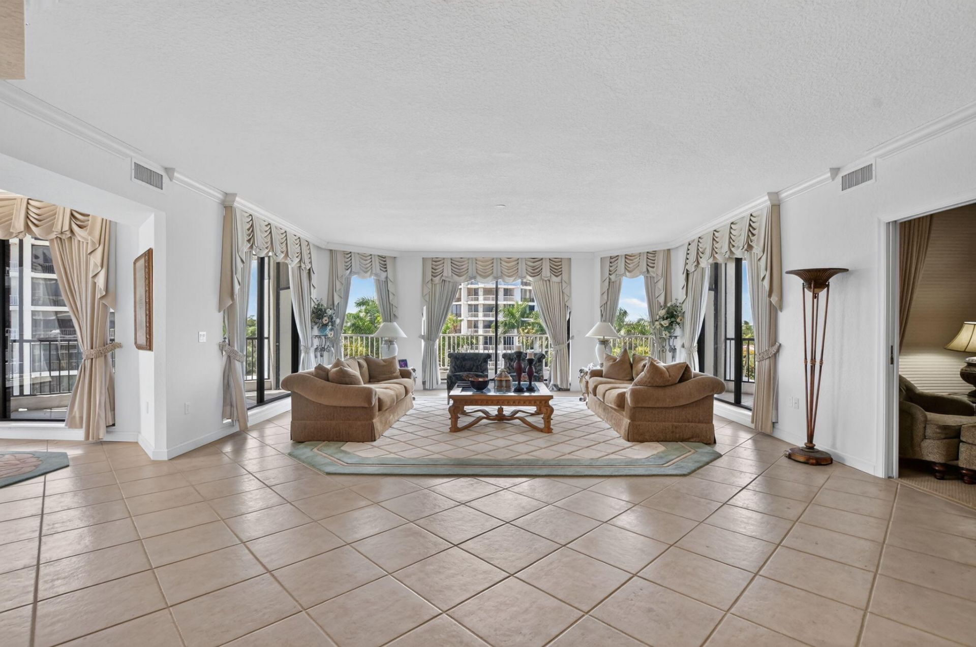 20320 Fairway Oaks Drive, Unit 354, Boca Raton, FL 33434 Photo