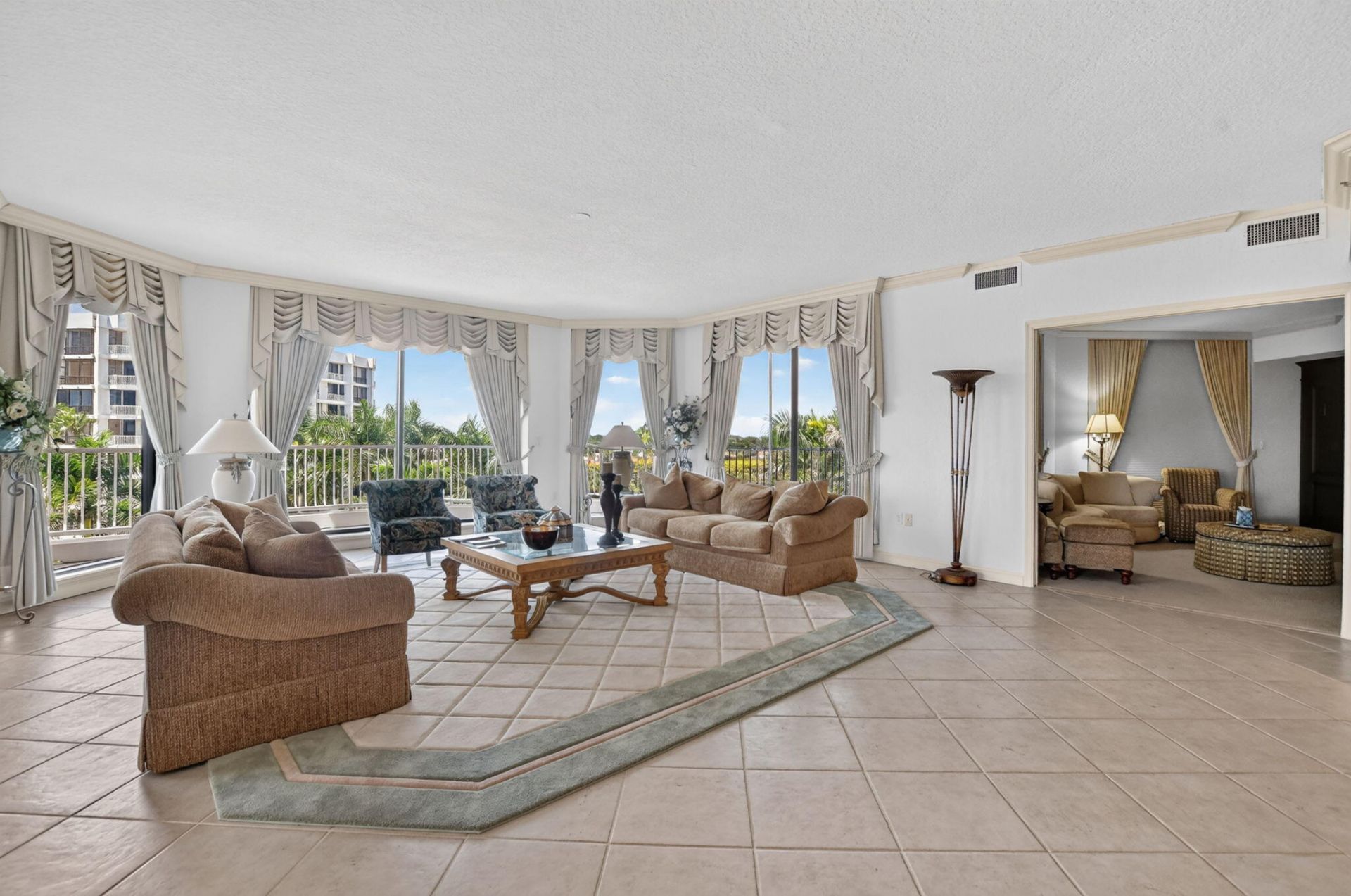 20320 Fairway Oaks Drive, Unit 354, Boca Raton, FL 33434 Photo
