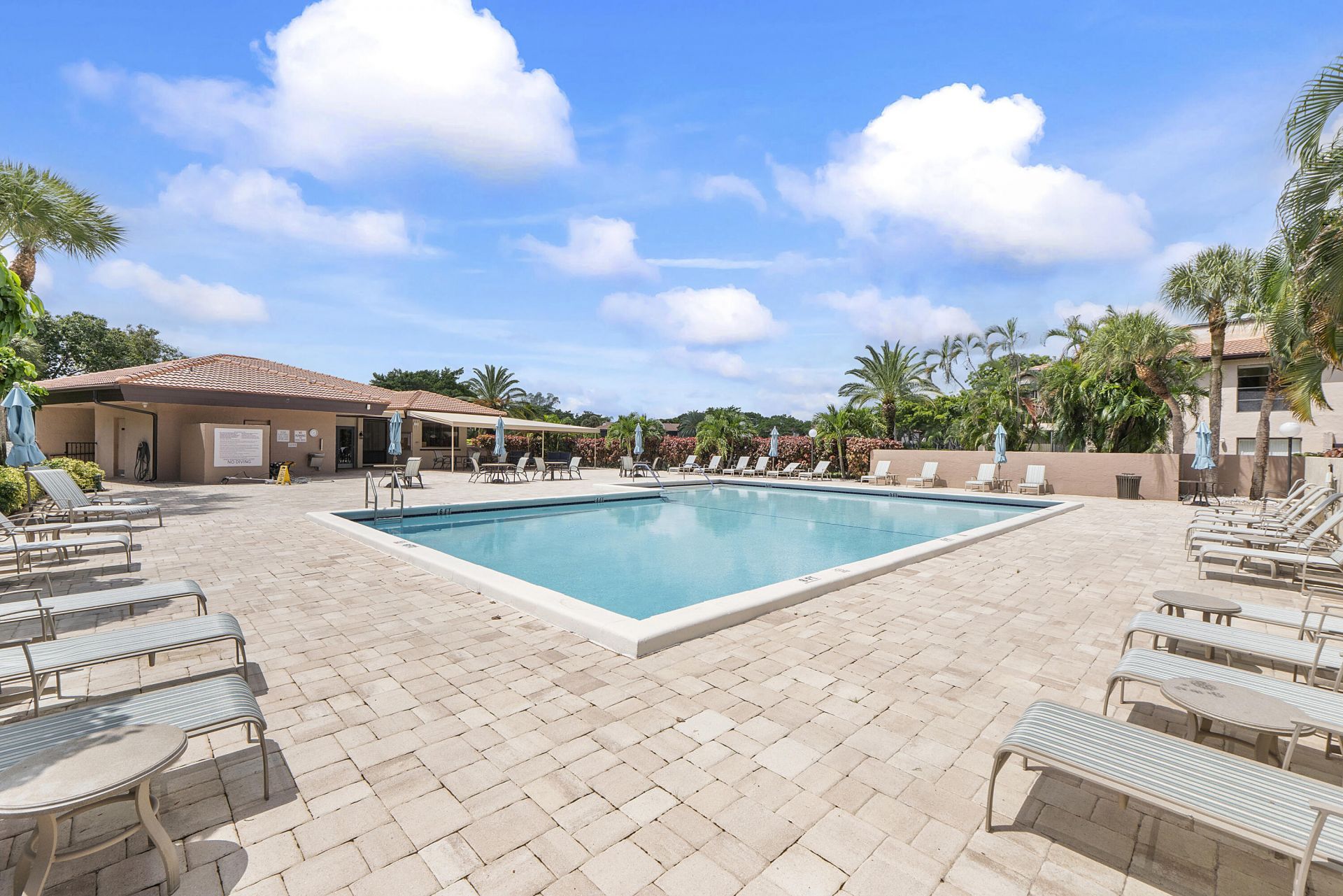 9283 Vista Del Lago, Unit 37-I, Boca Raton, FL 33428 Photo