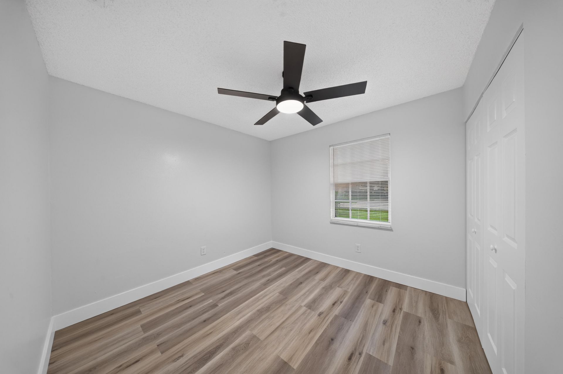 2557 SE Robin Circle, Port Saint Lucie, FL 34952 Photo
