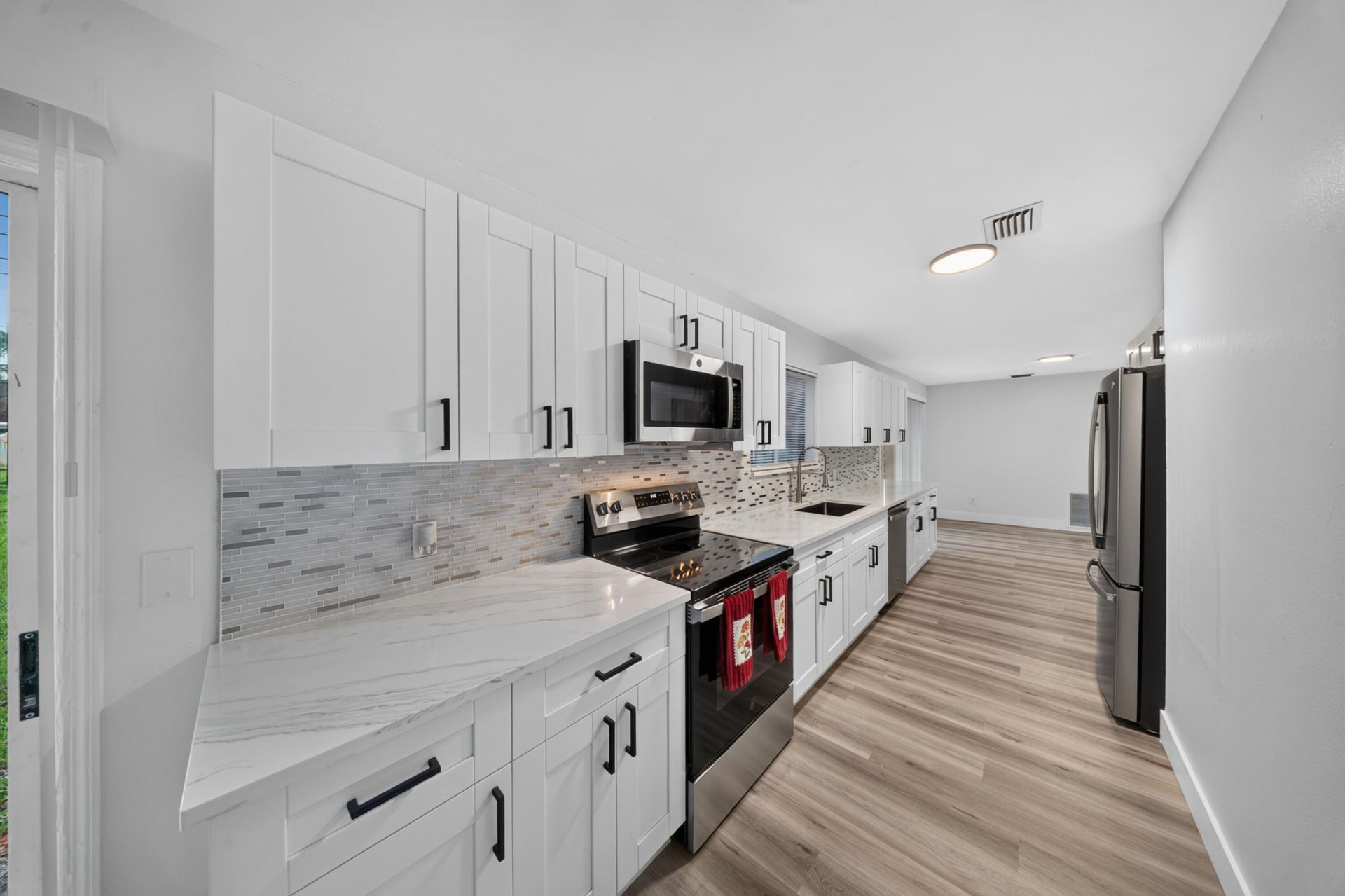2557 SE Robin Circle, Port Saint Lucie, FL 34952 Photo