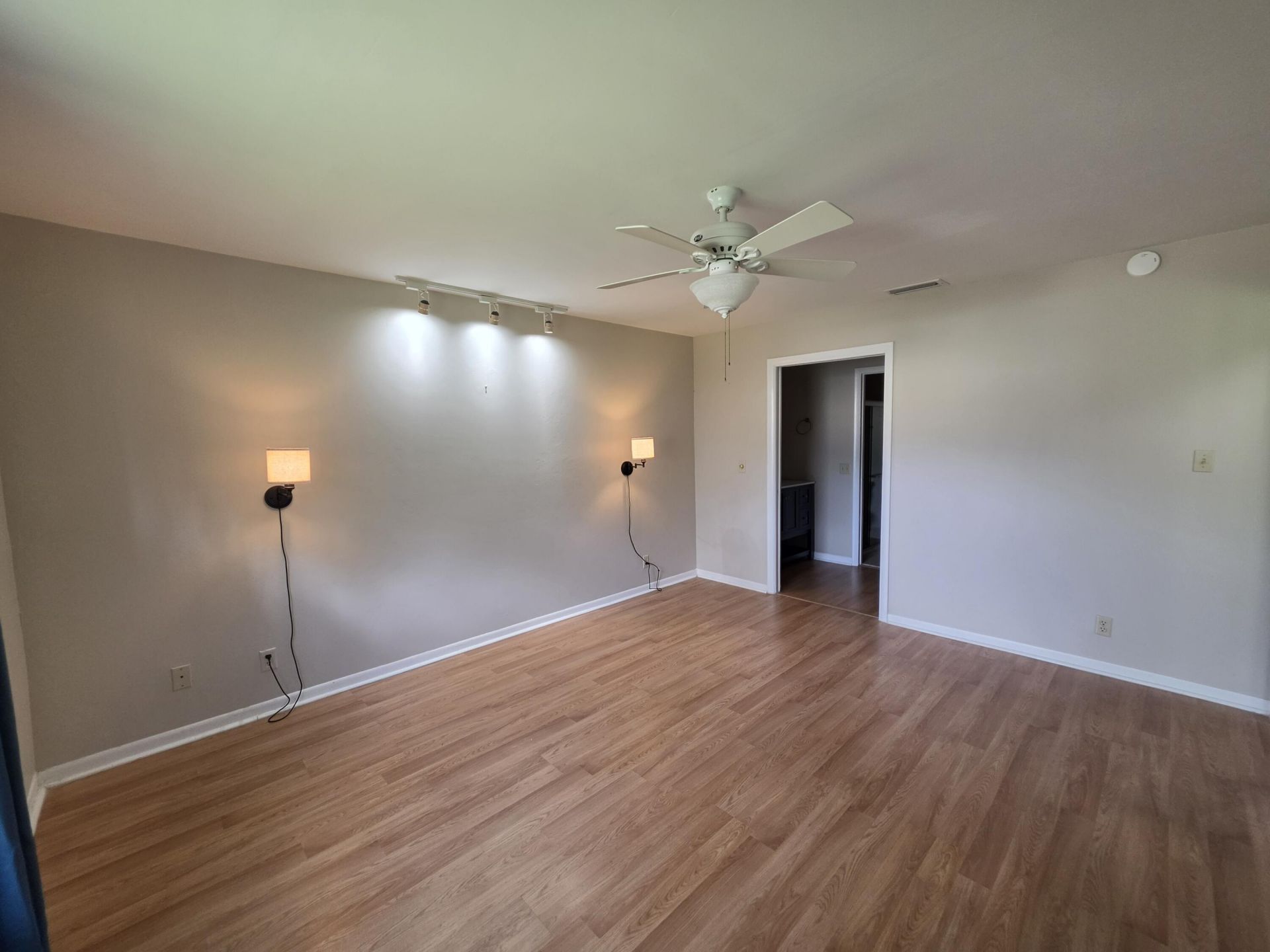 504 Briarwood Circle, Unit 1-54, Hollywood, FL 33024 Photo