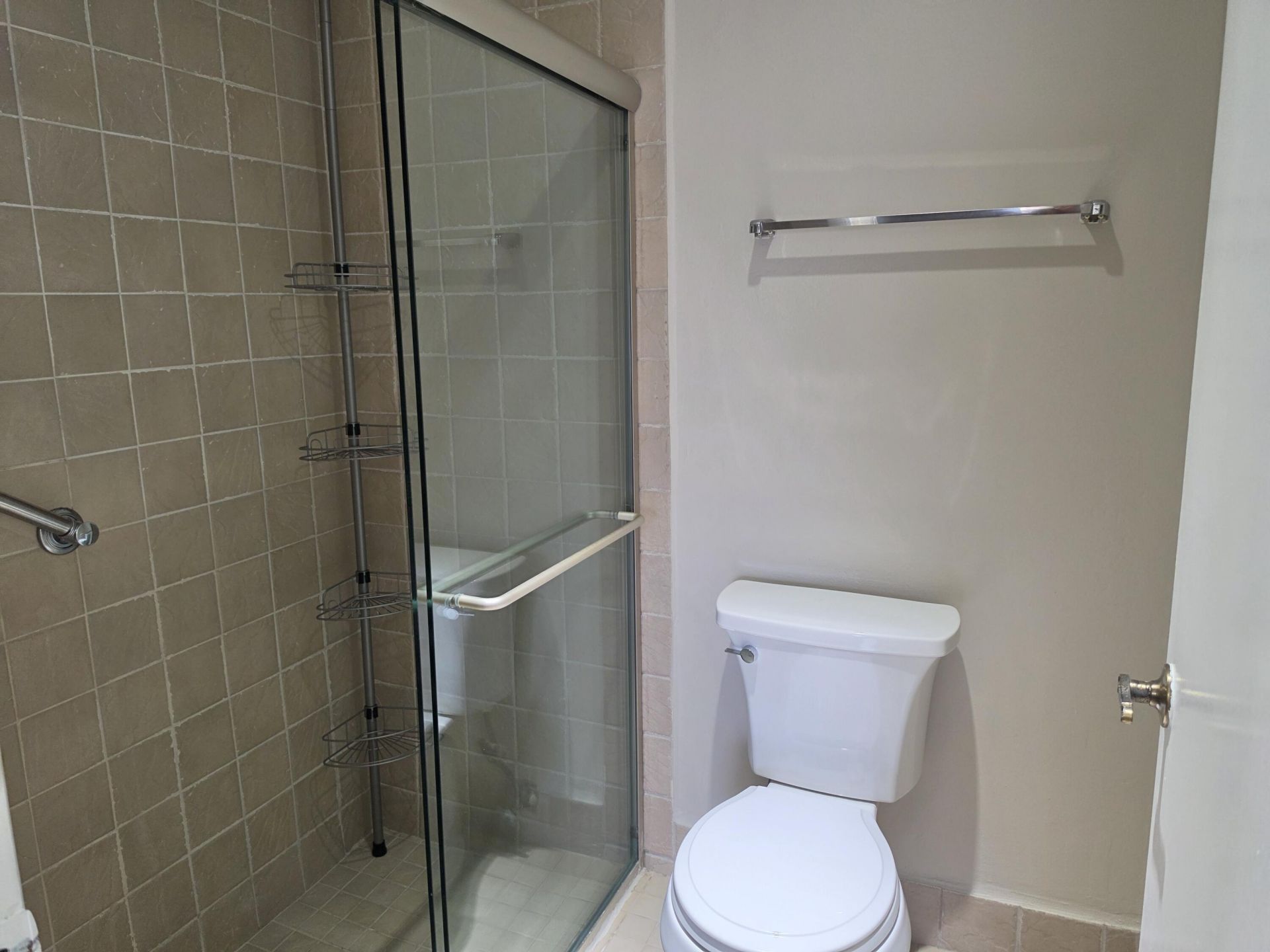 504 Briarwood Circle, Unit 1-54, Hollywood, FL 33024 Photo