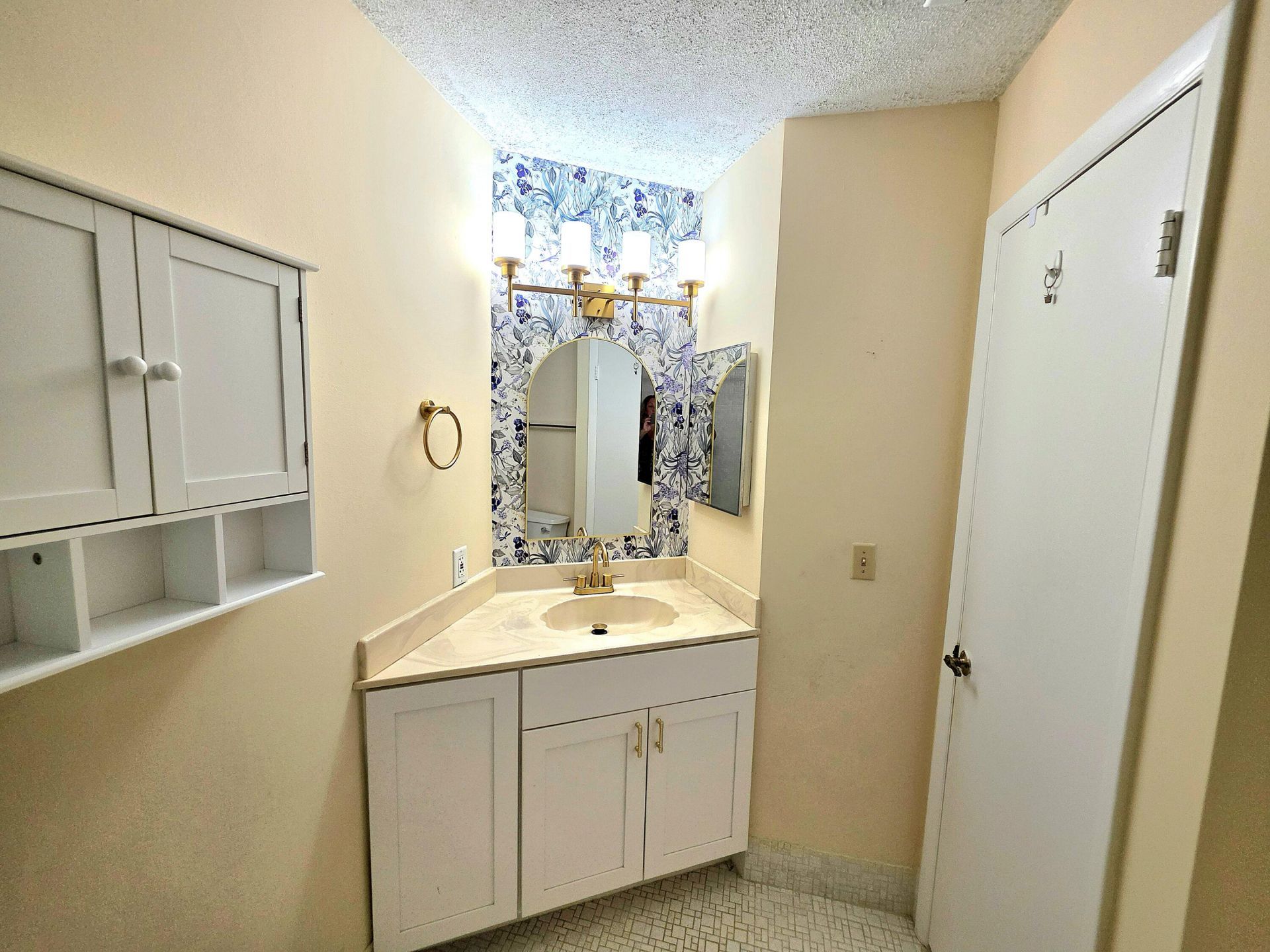504 Briarwood Circle, Unit 1-54, Hollywood, FL 33024 Photo