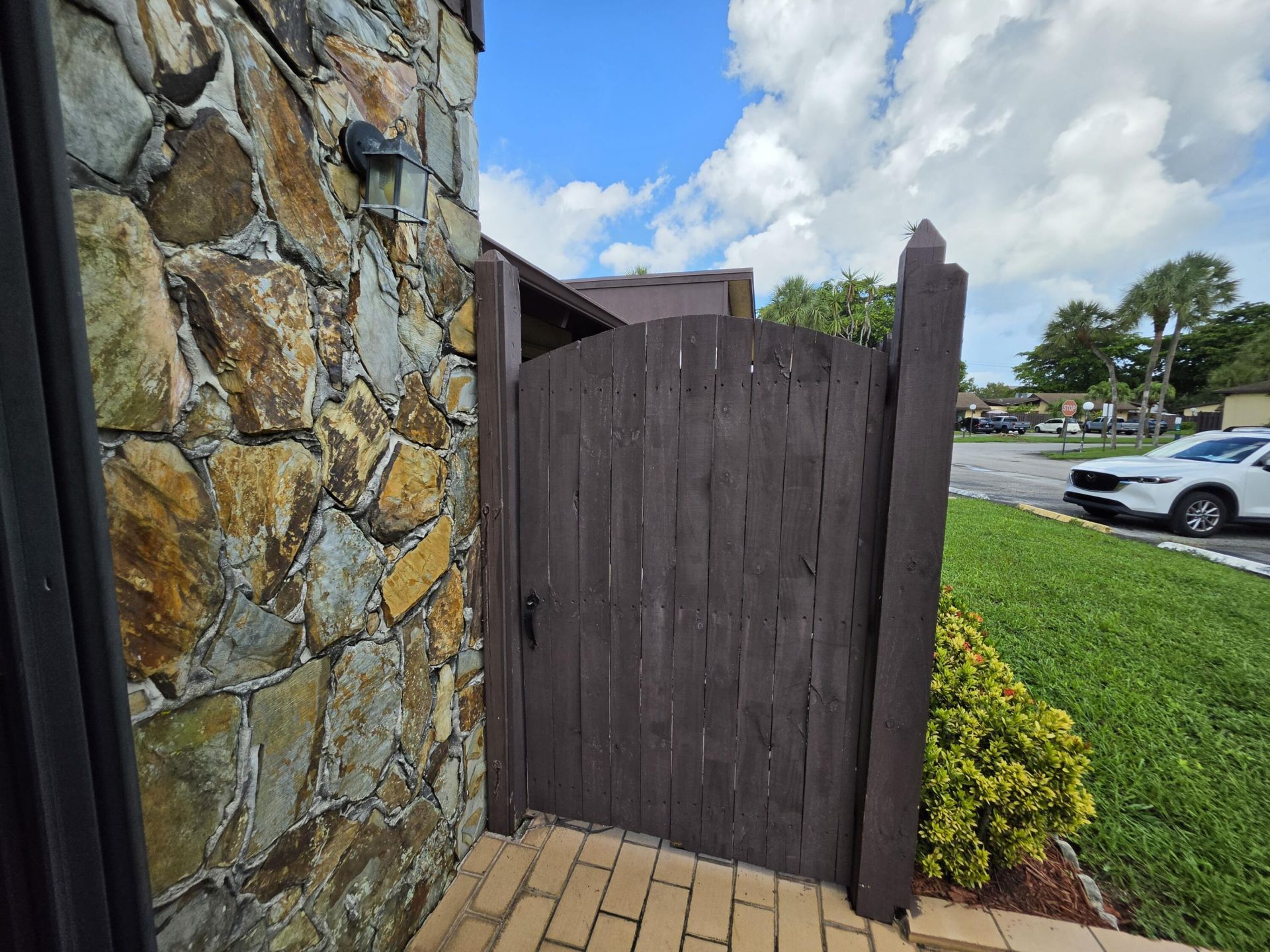 504 Briarwood Circle, Unit 1-54, Hollywood, FL 33024 Photo