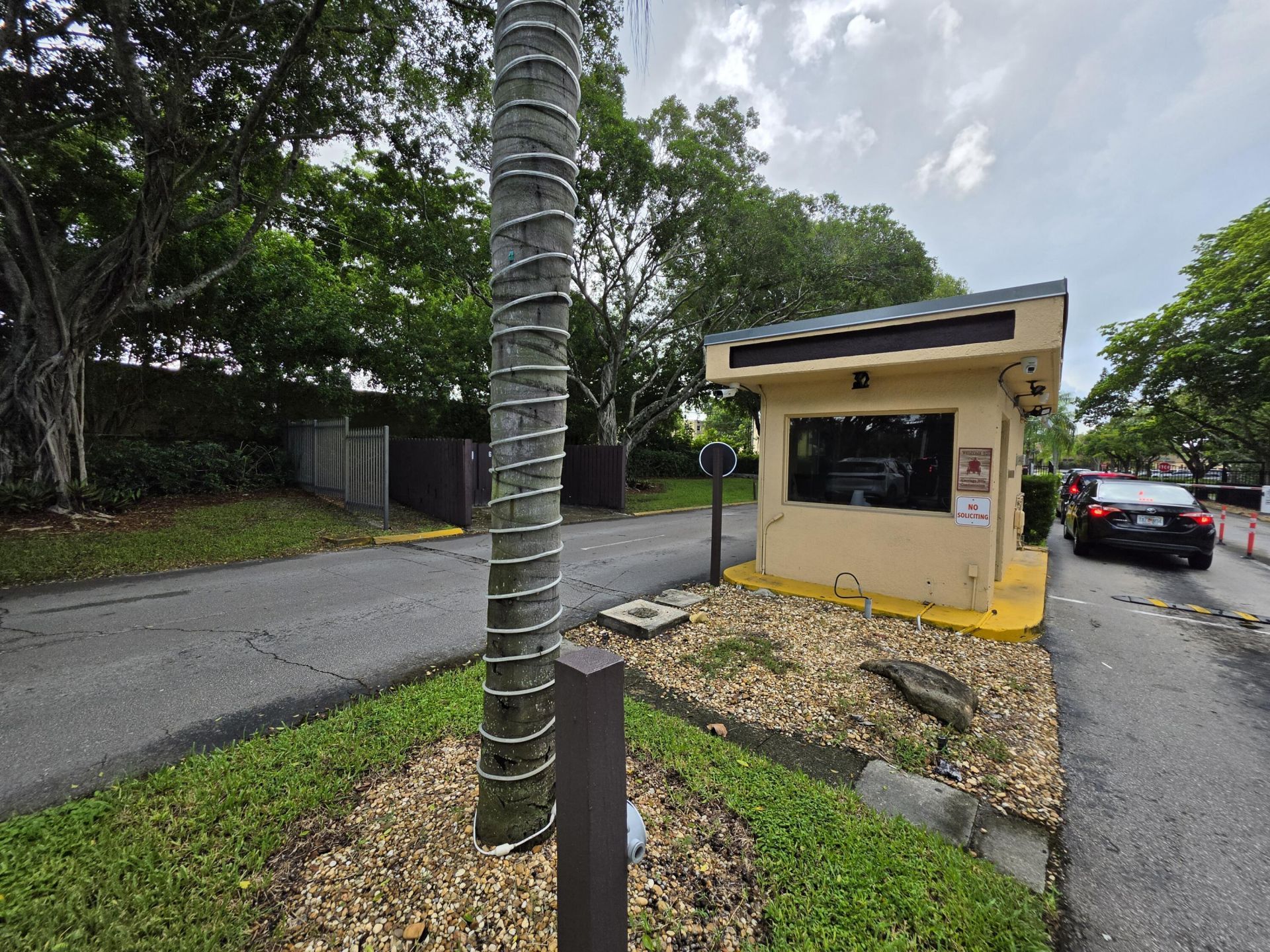 504 Briarwood Circle, Unit 1-54, Hollywood, FL 33024 Photo