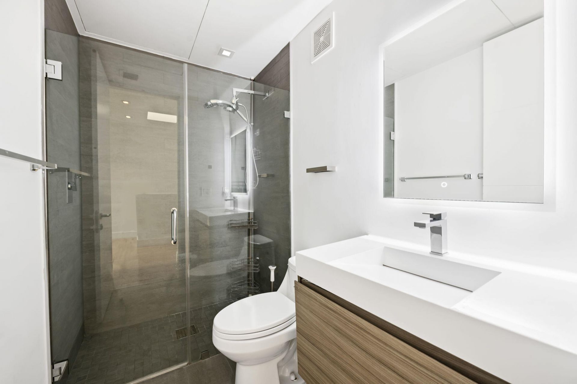 900 NE 4th Street, Unit B4, Fort Lauderdale, FL 33301 Photo