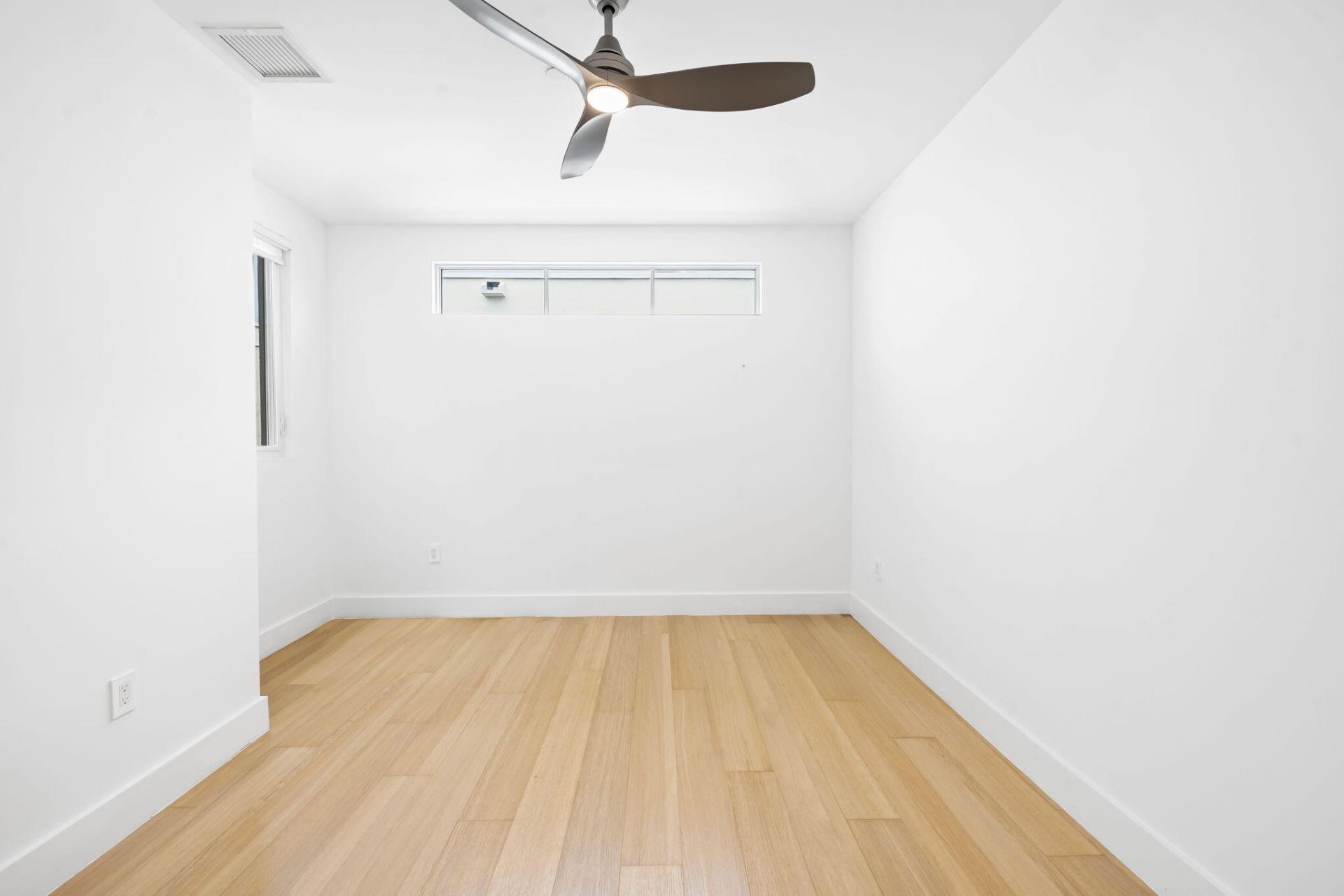 900 NE 4th Street, Unit B4, Fort Lauderdale, FL 33301 Photo